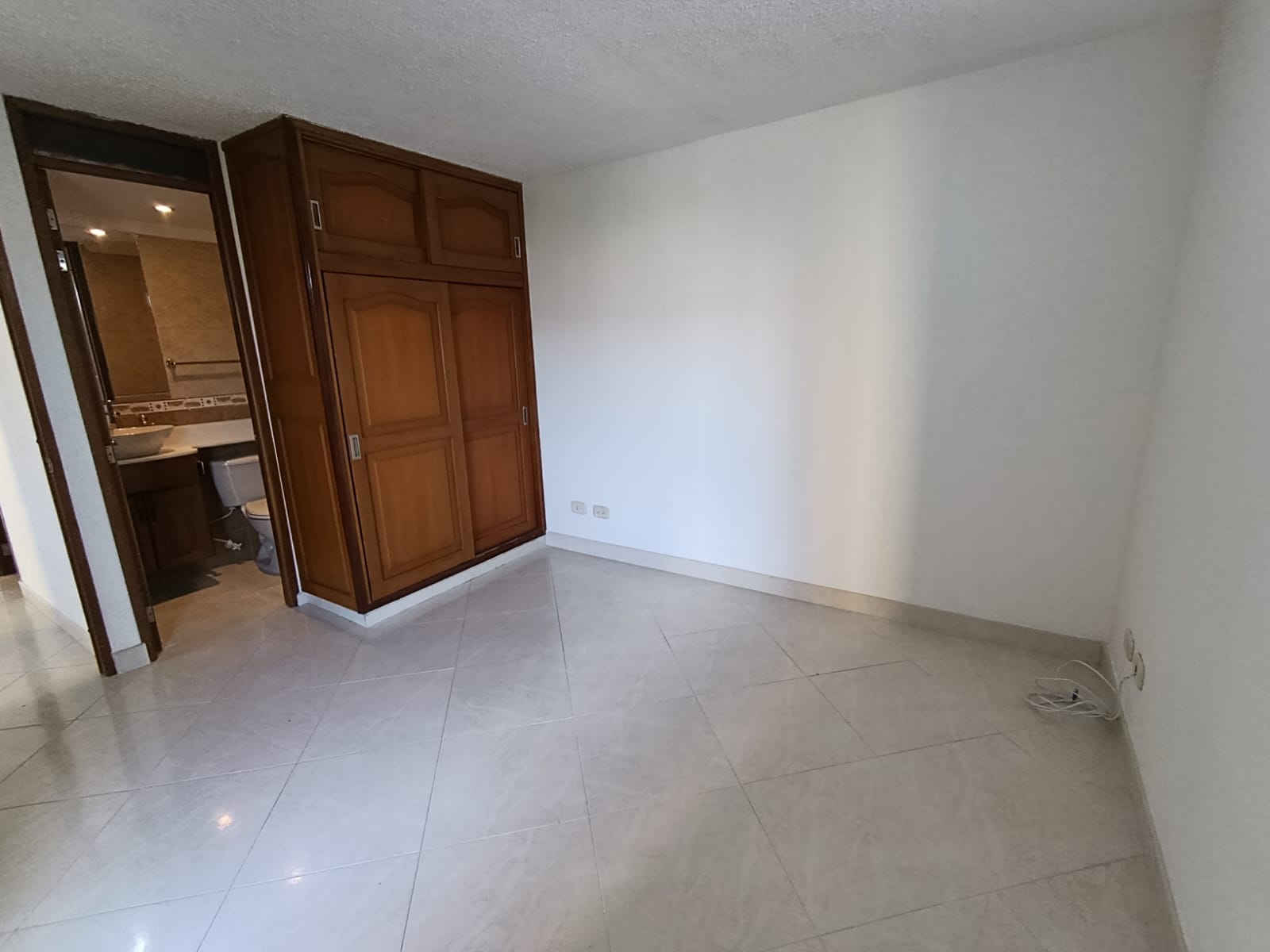 APARTAMENTO EN ARRIENDO, RODEO ALTO