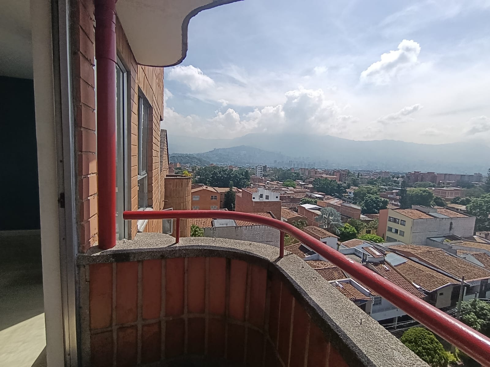 APARTAMENTO AMOBLADO EN  ARRIENDO EN BELEN