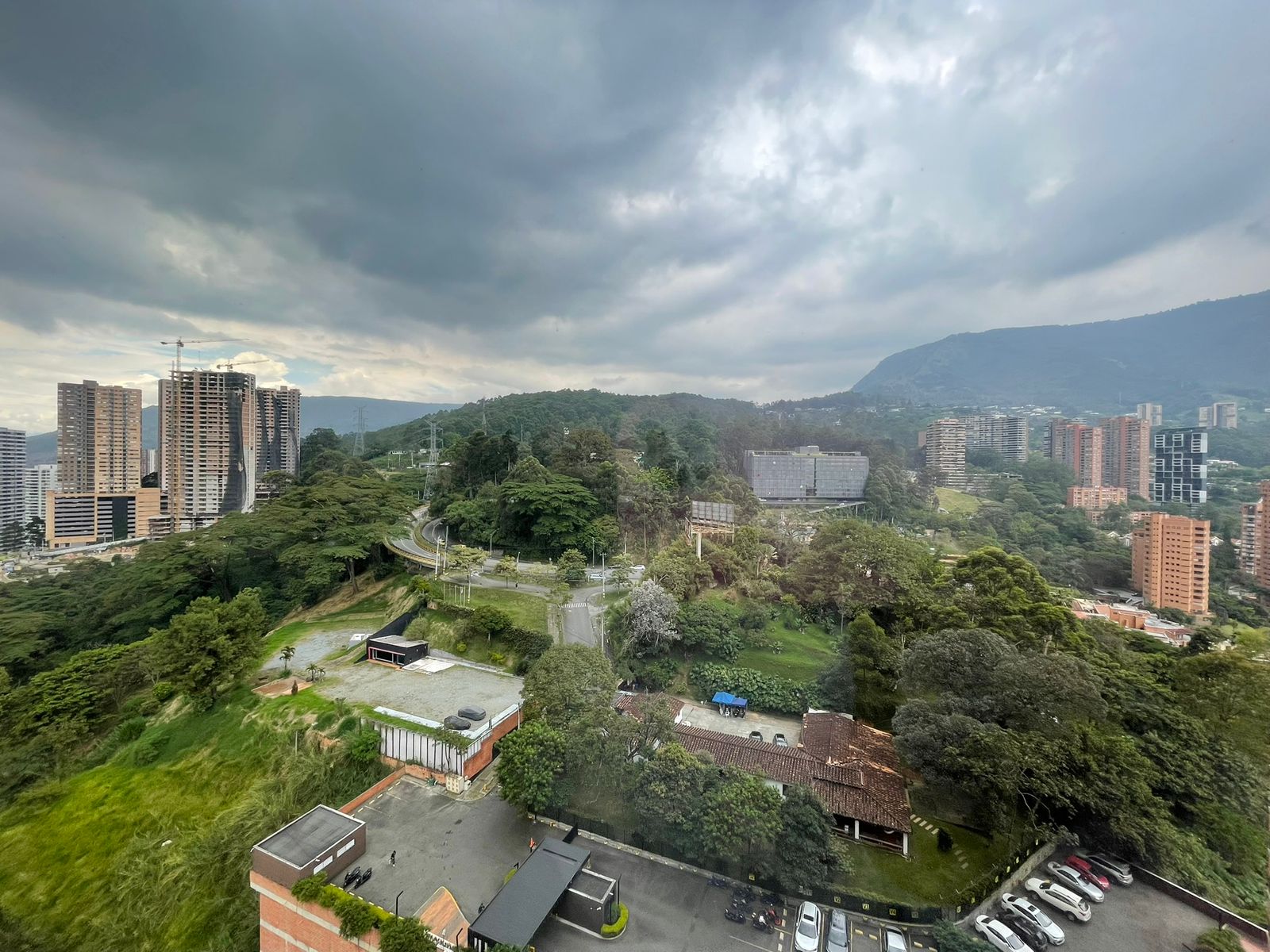 Apartamento amoblado en arriendo en Medellín Las Palmas