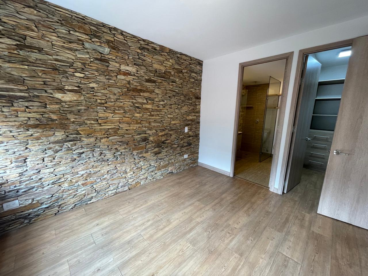 Apartamento en venta el Poblado Loma de San Julian