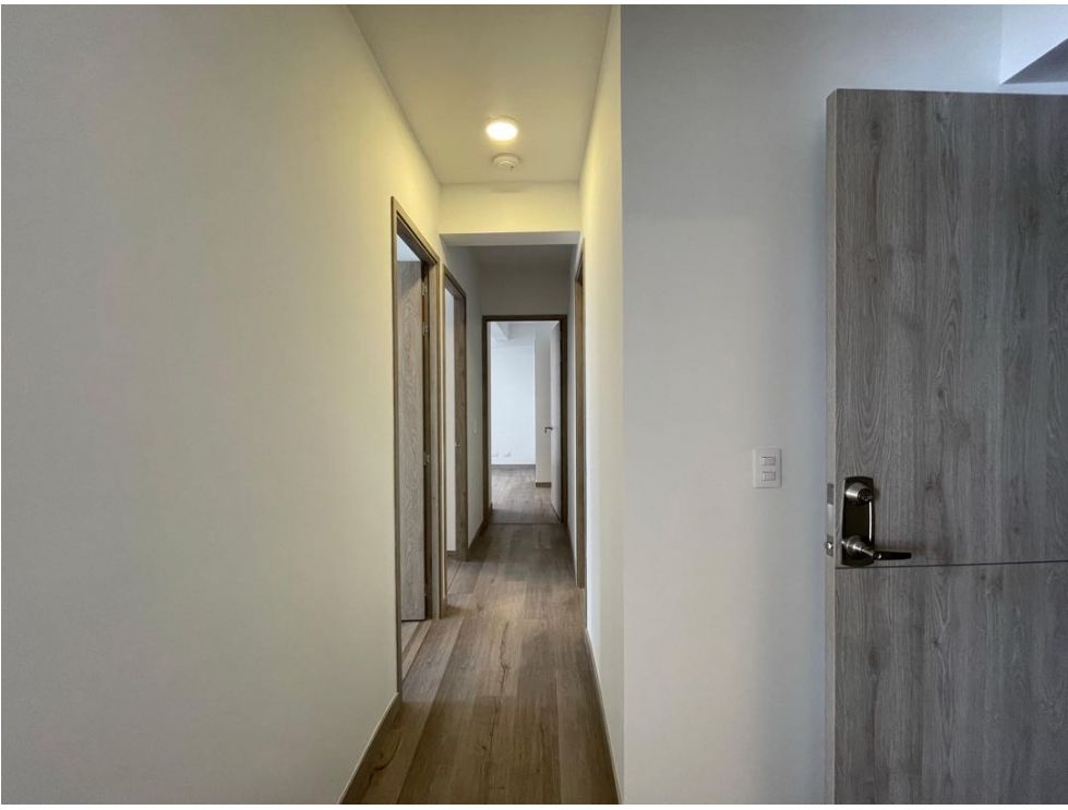 Apartamento en venta en el Poblado sector Ciudad del Río