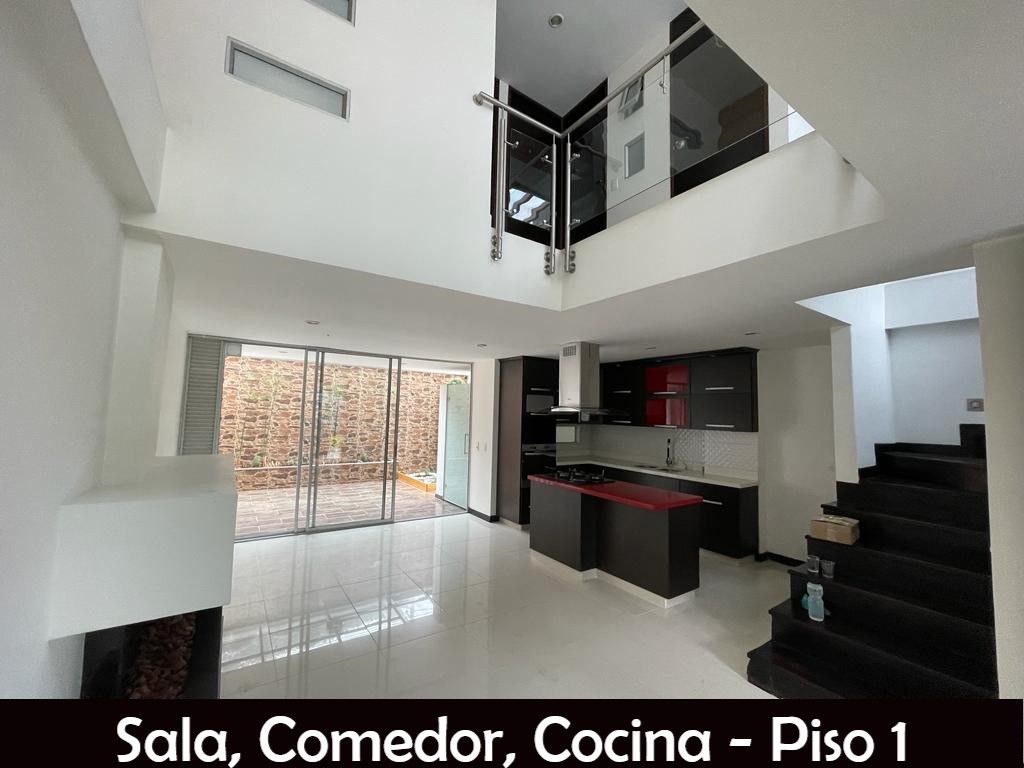 Casa para la venta en La Estrella Cerca del Parque - Antioquia