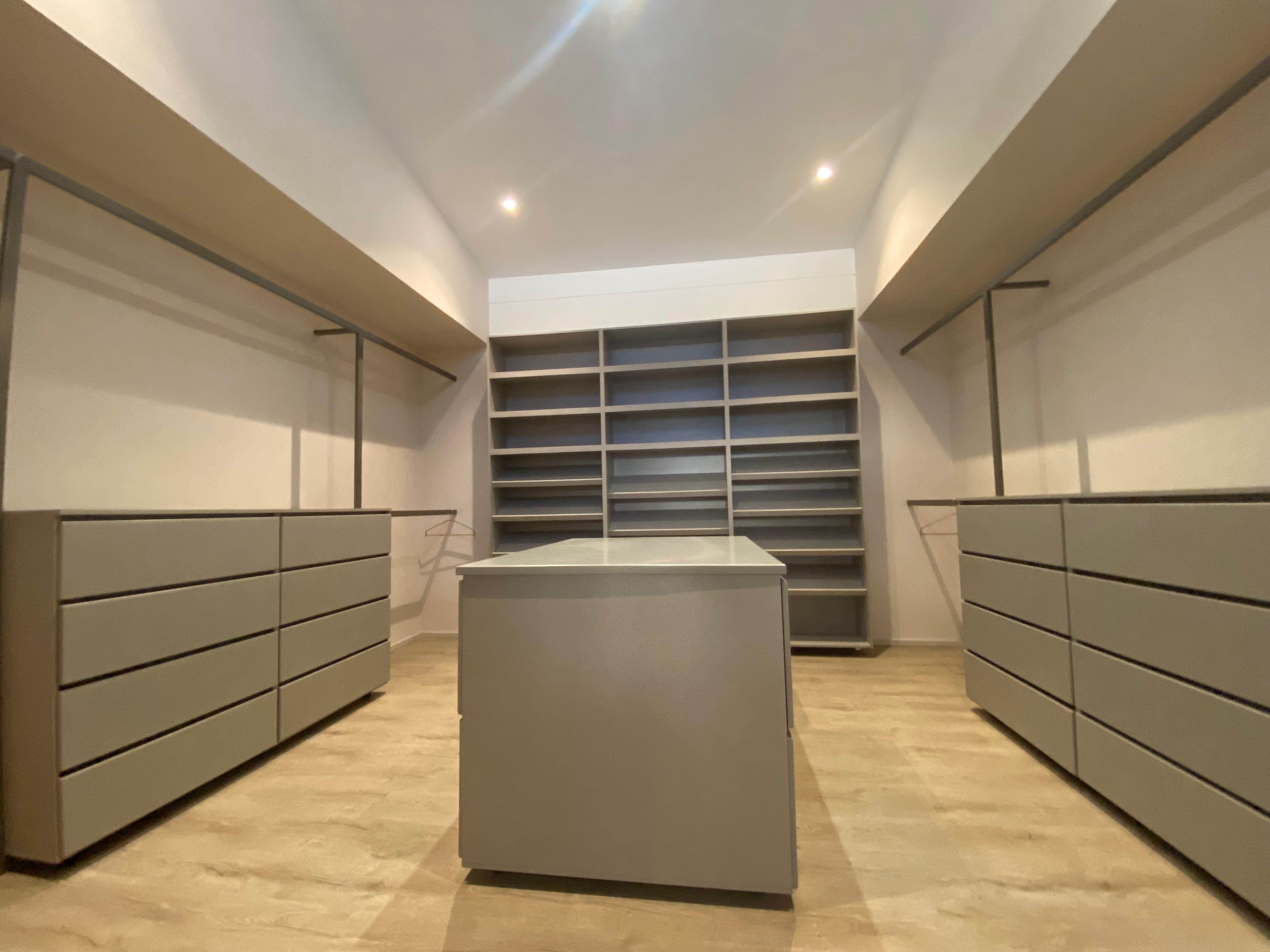 Casa en venta para estrenar en las Palmas Medellin