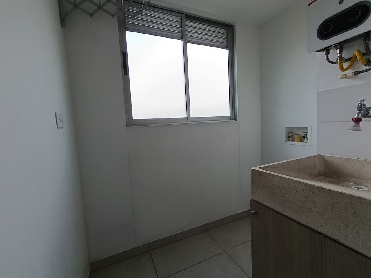 Apartamento en Arriendo  Sabaneta Las Lomitas