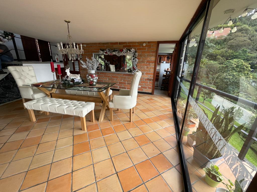 VENTA DE CASA SABANETA ANTIOQUIA.