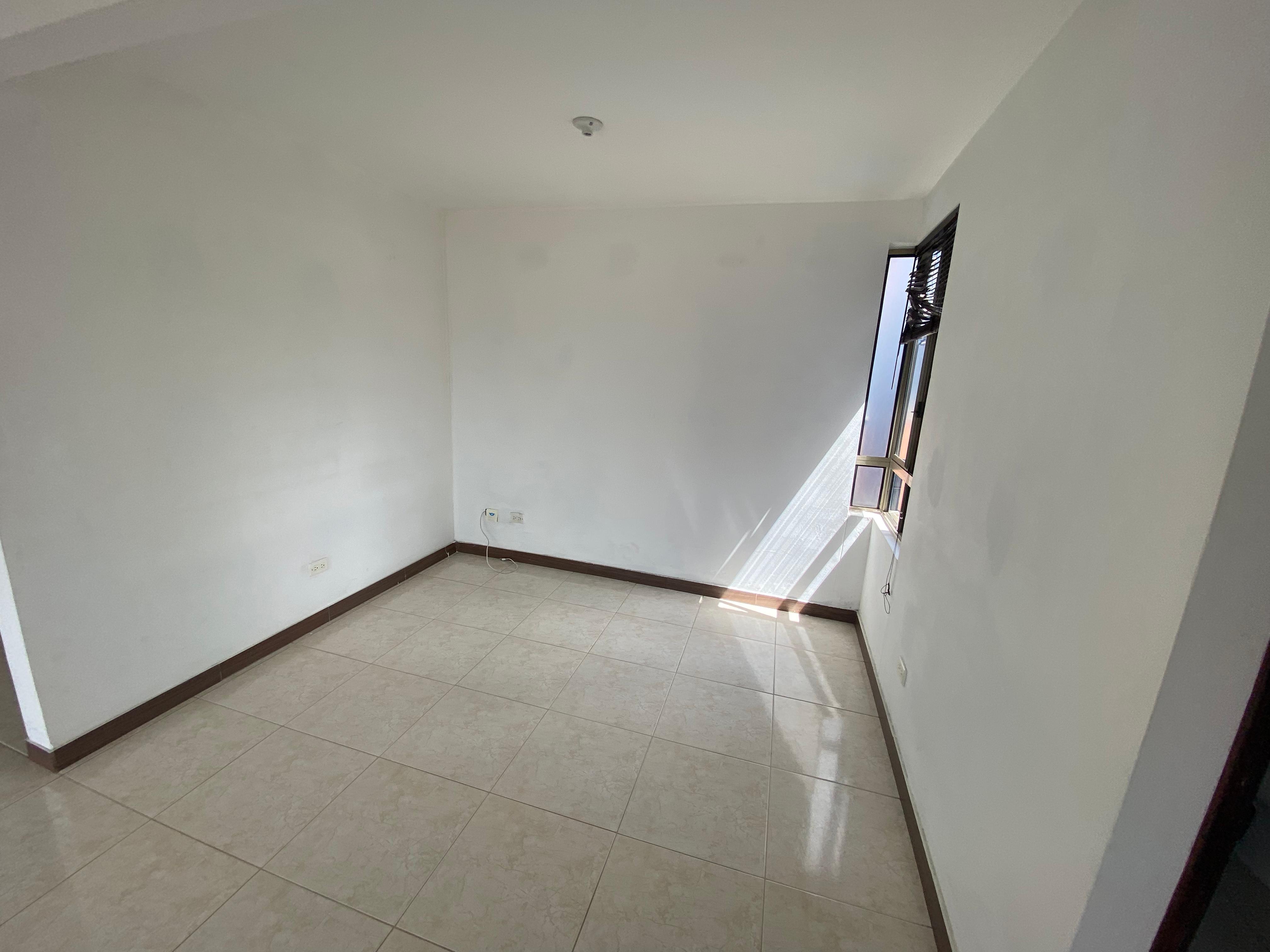 Apartamento en venta Loma de los Bernal