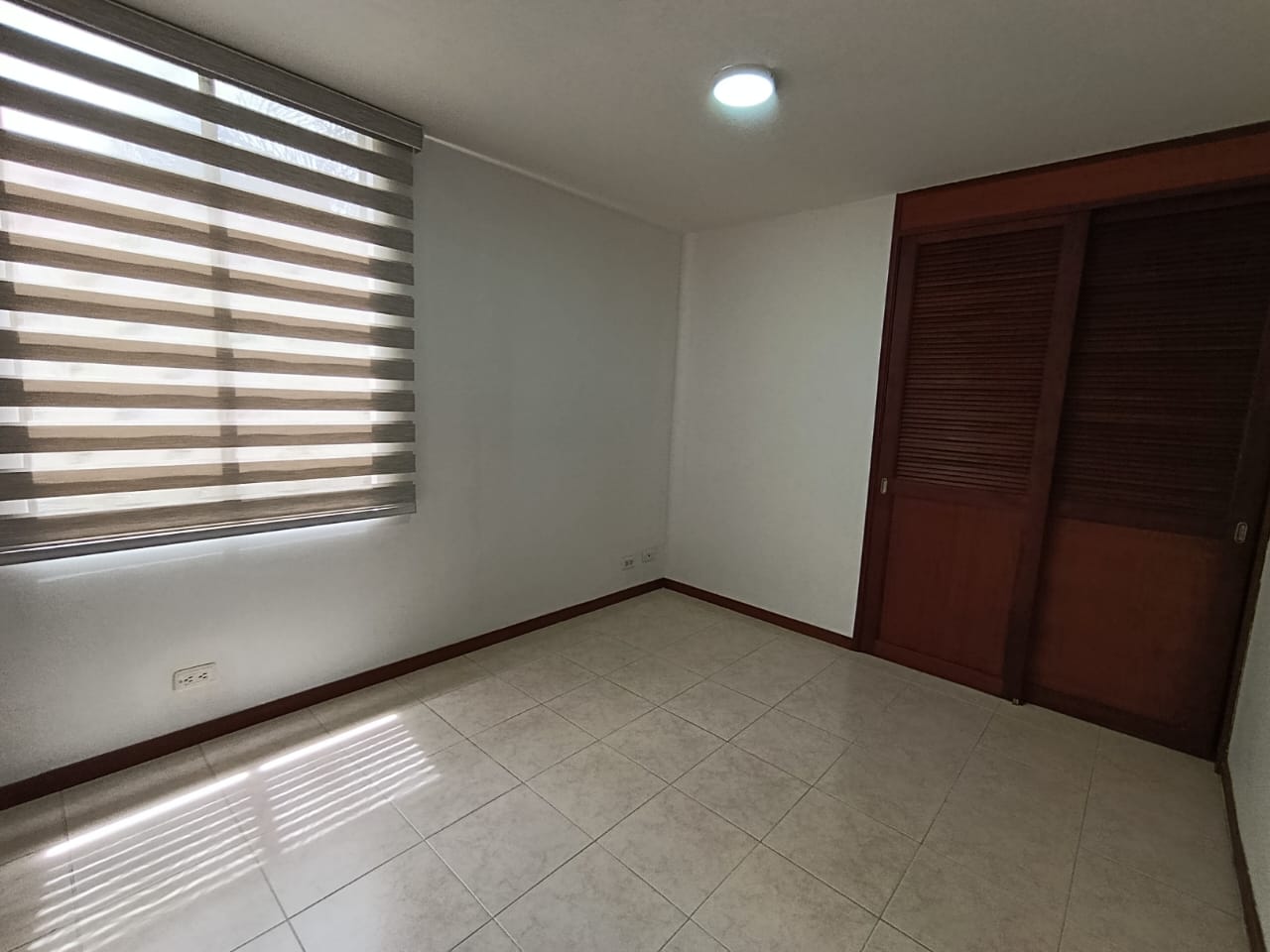 Arriendo apartamento en La Loma de Los Bernal