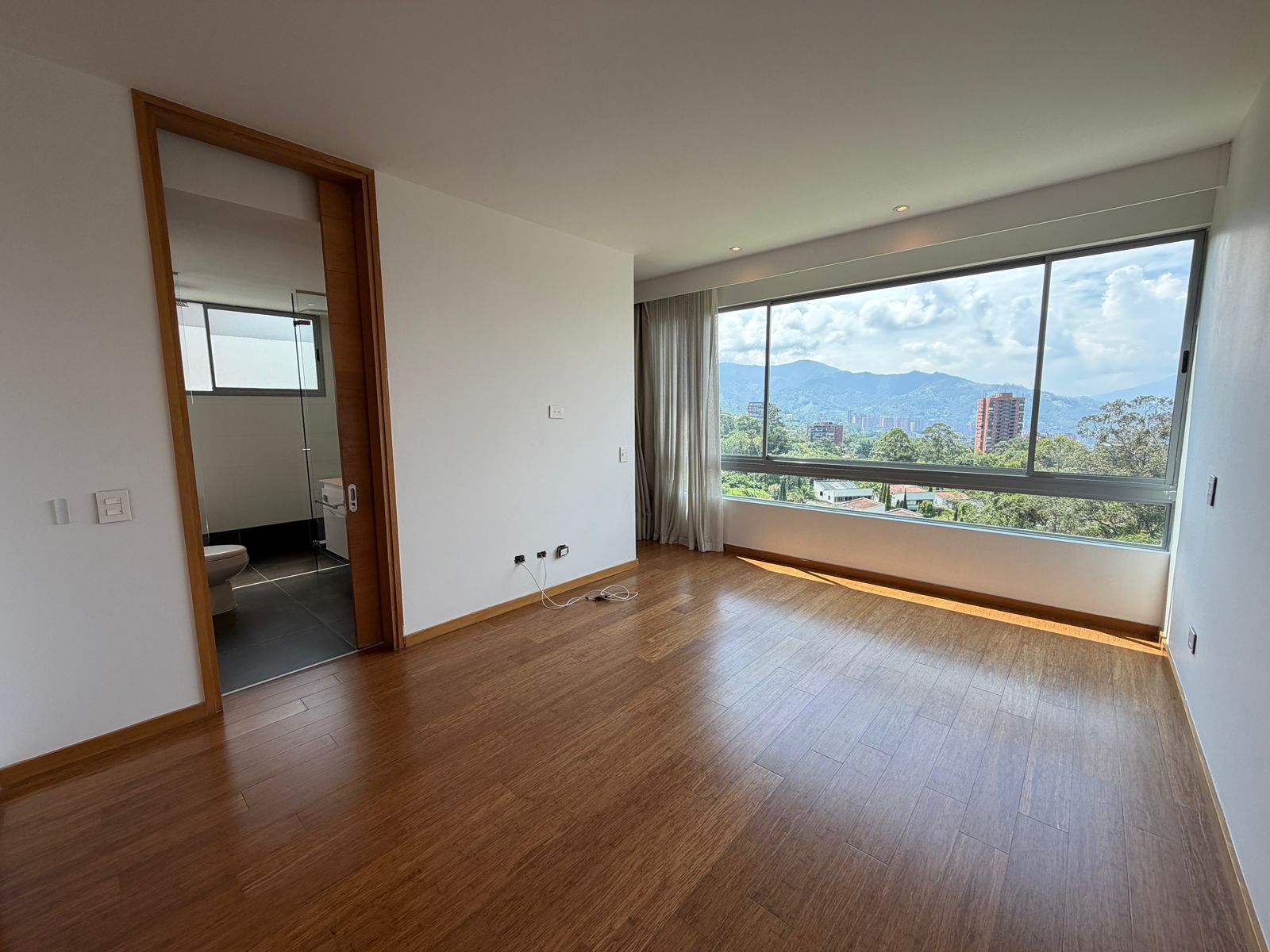 Apartamento en venta Medellin Poblado los Balsos