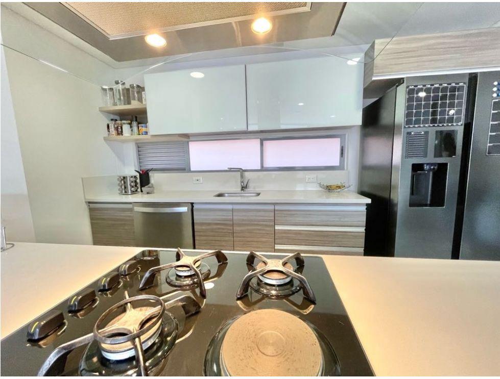 Apartamento en venta en Envigado Loma las brujas