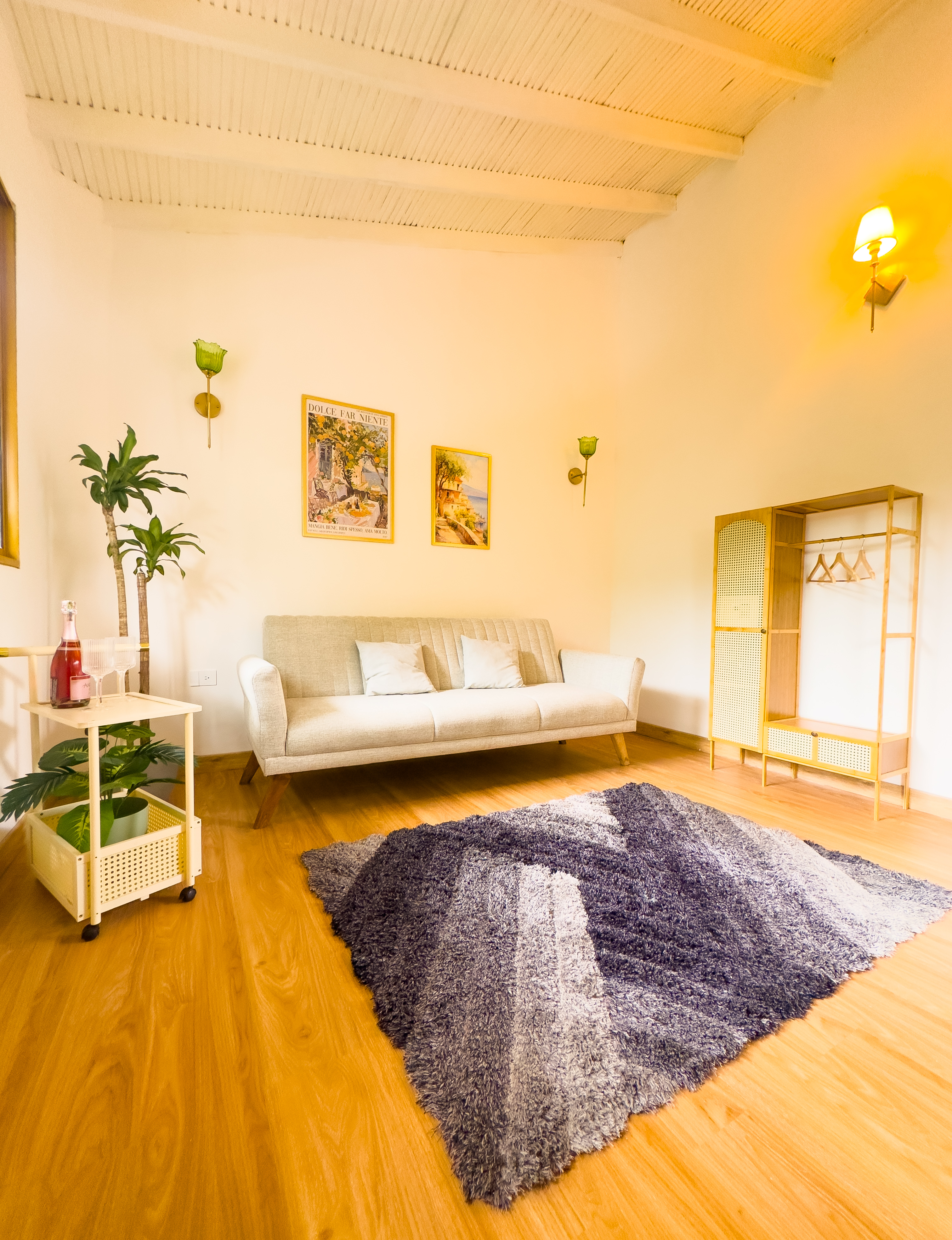Casa en venta - comercial o residencial en Santa Lucia - Medellin