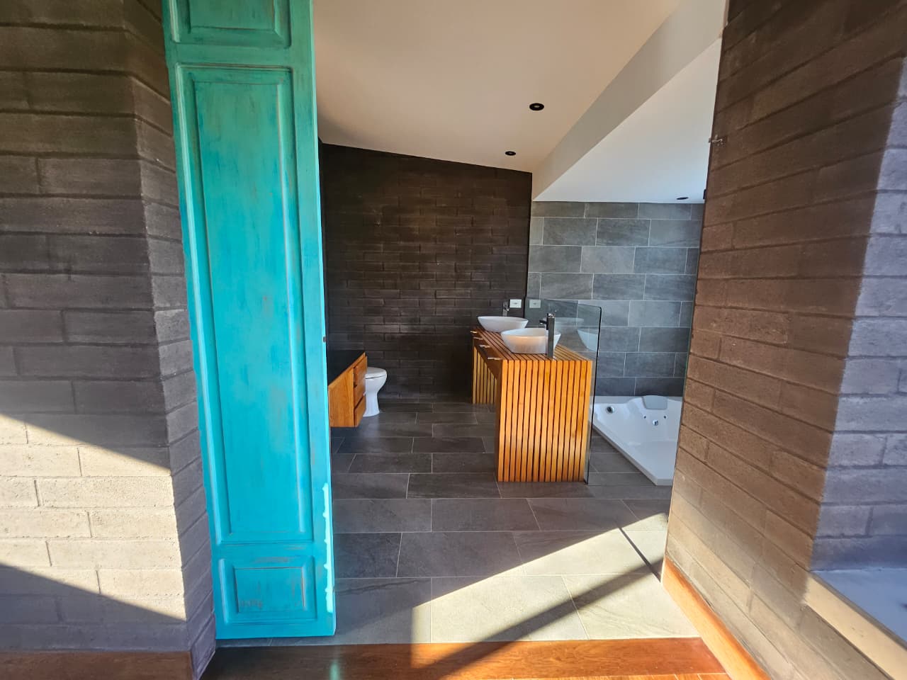 Casa para arriendo en Envigado Loma del Escobero