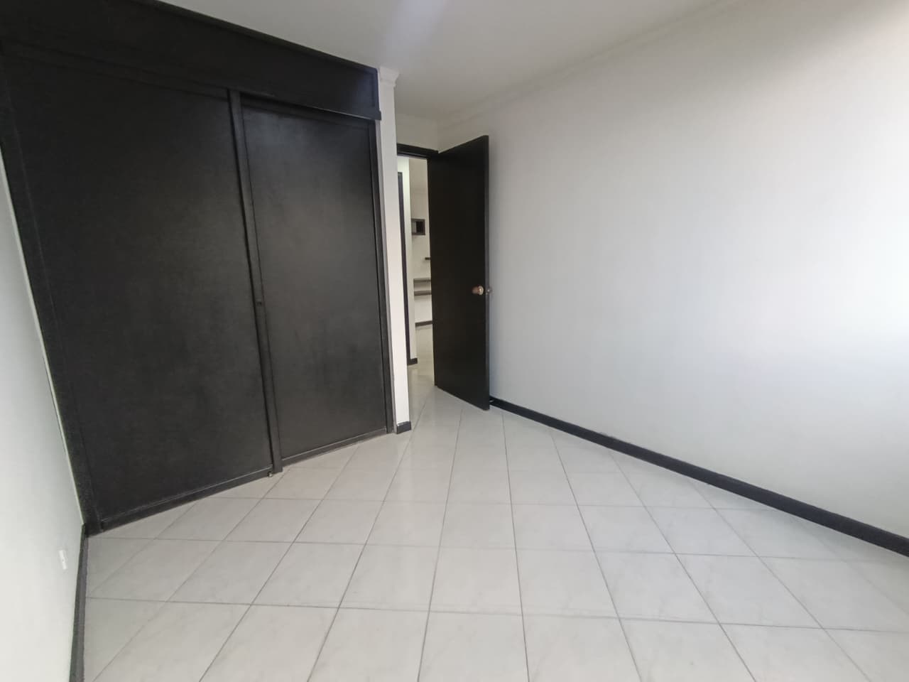 Apartamento en arriendo en Loma de los Bernal Medellín