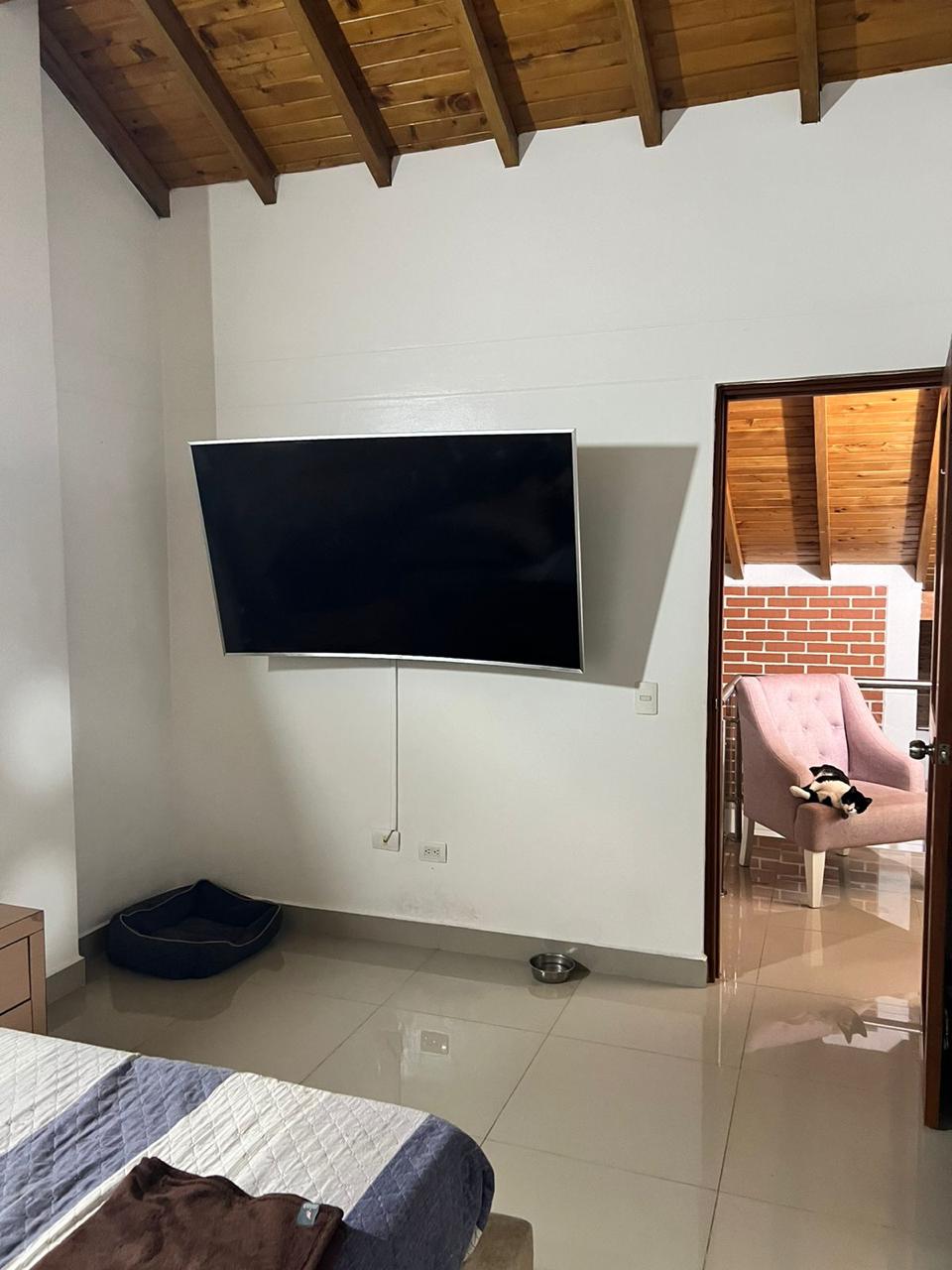 Casa para la venta en La Estrella Cerca del Parque - Antioquia