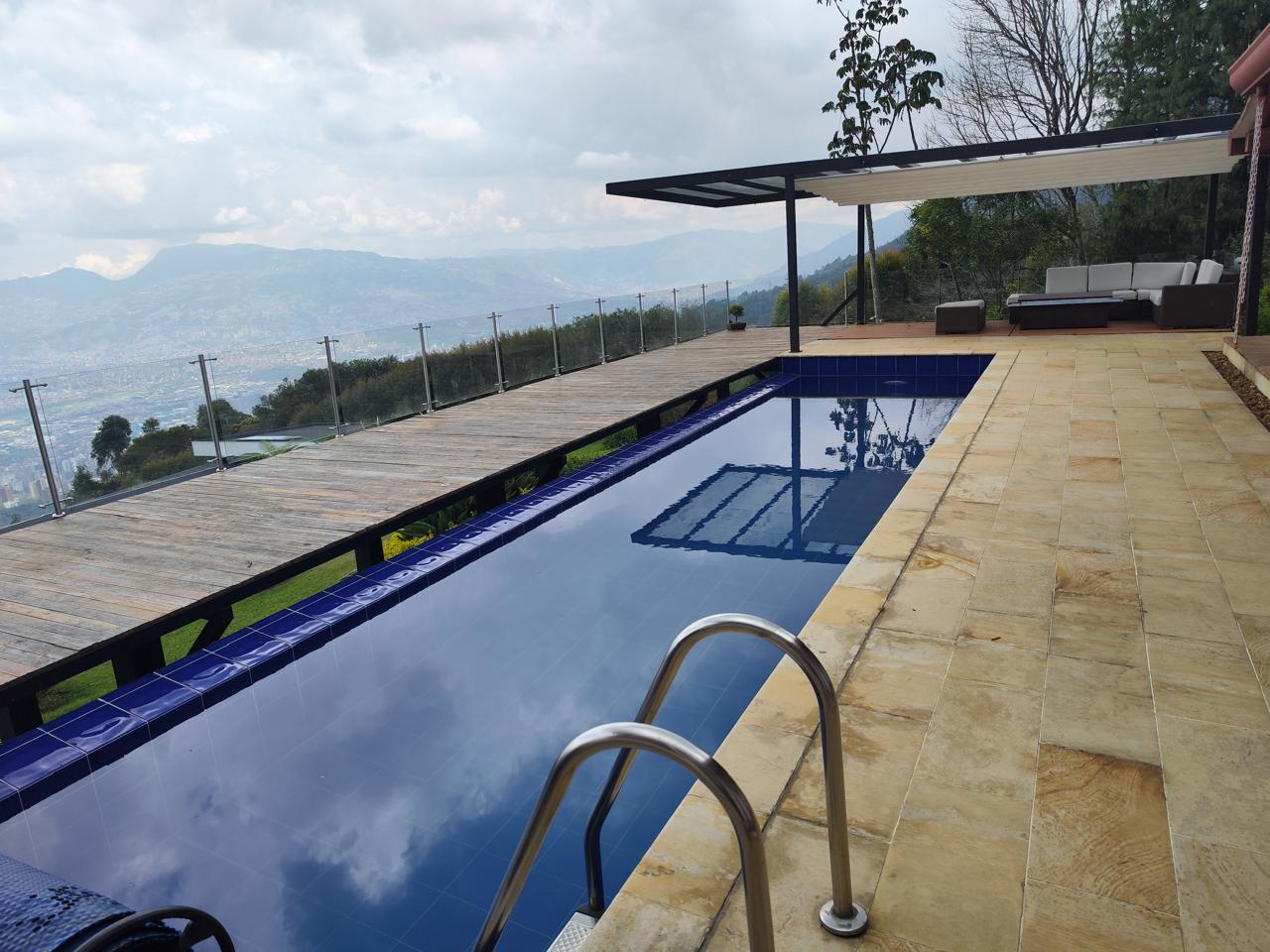 Casa en venta en las Palmas Medellin