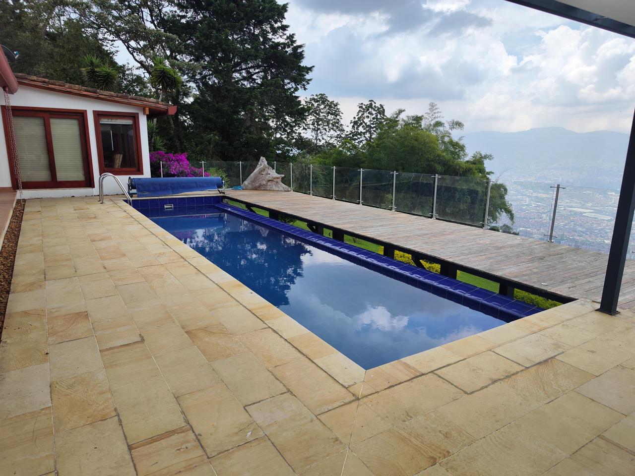 Casa en venta en las Palmas Medellin