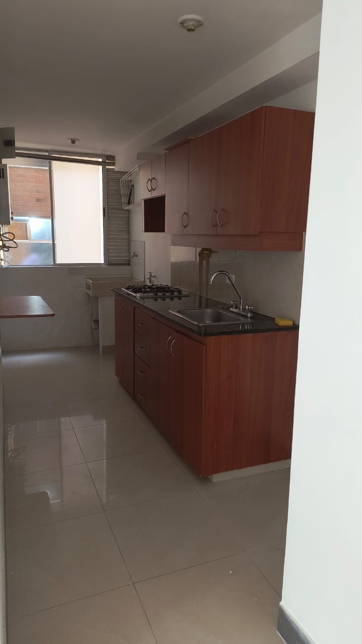 APARTAMENTO EN ARRIENDO, RODEO ALTO