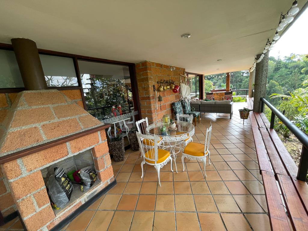 VENTA DE CASA SABANETA ANTIOQUIA.