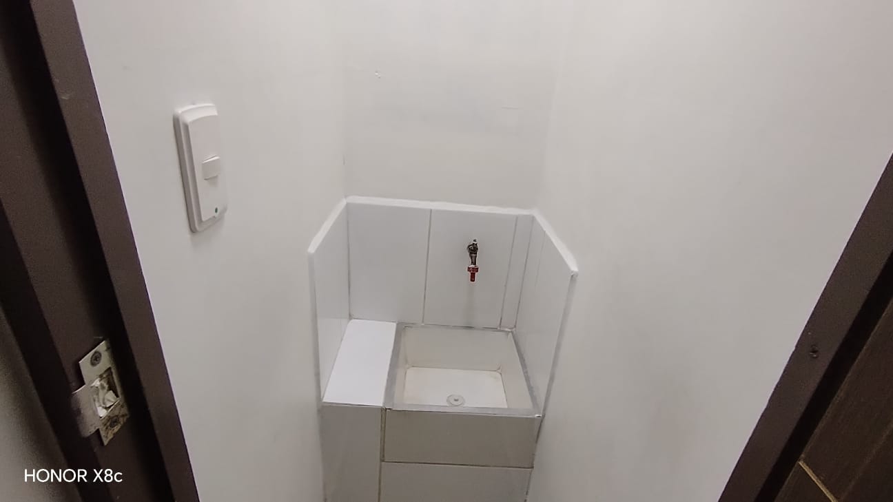 Casa comercial para arriendo en La 80 Estadio