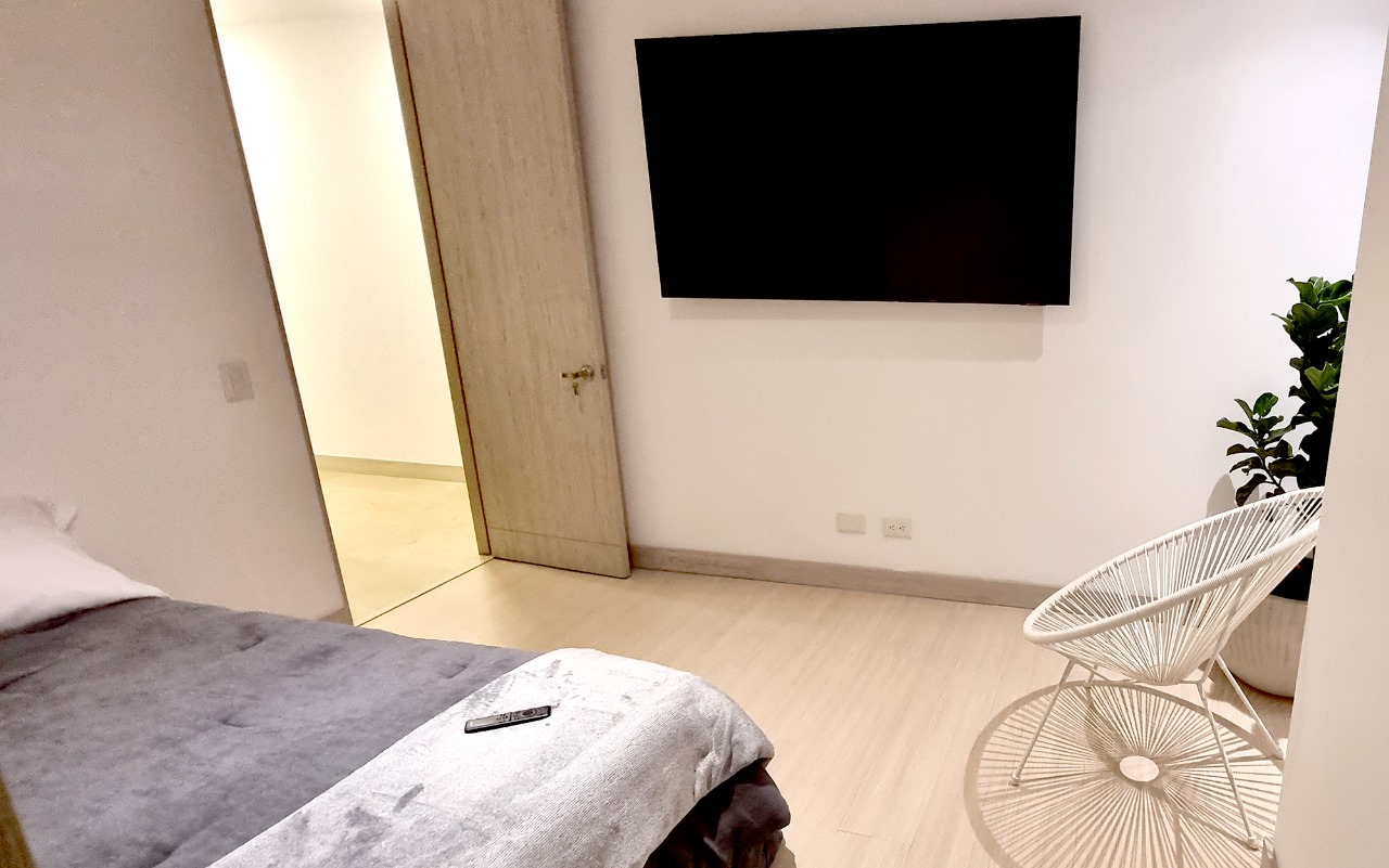 Apartamento amoblado para arriendo sector Lalinde Poblado - Medellín