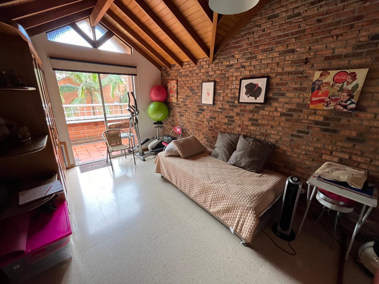 Casa para la venta Medellin loma de los Bernal