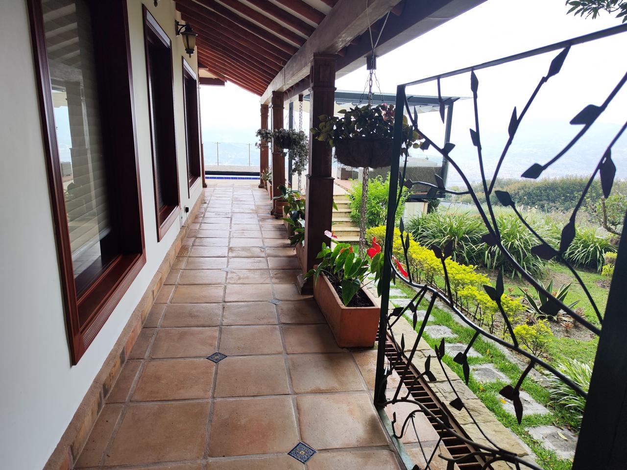 Casa en venta en las Palmas Medellin