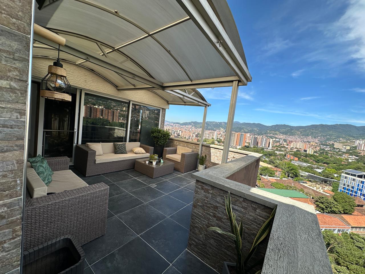 APARTAMENTO DUPLEX EN ARRIENDO SECTOR PILARICA