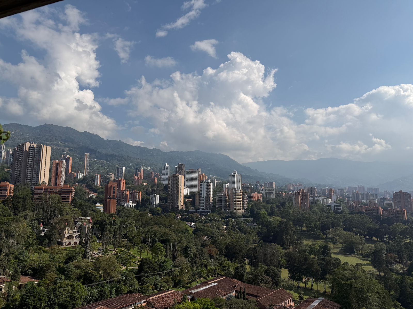 Apartamento en venta Medellin Poblado los Balsos