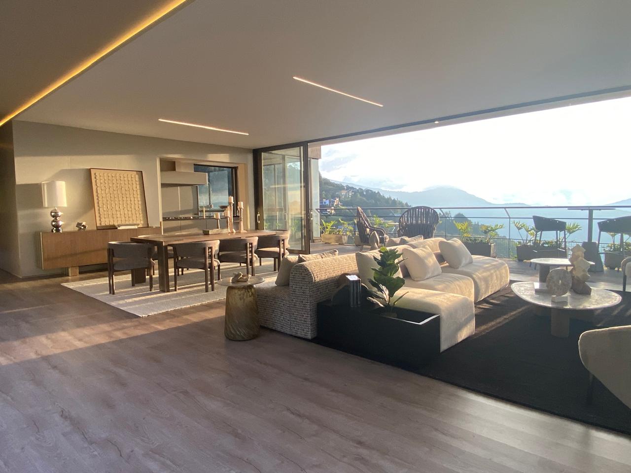 Casa en venta para estrenar en las Palmas Medellin