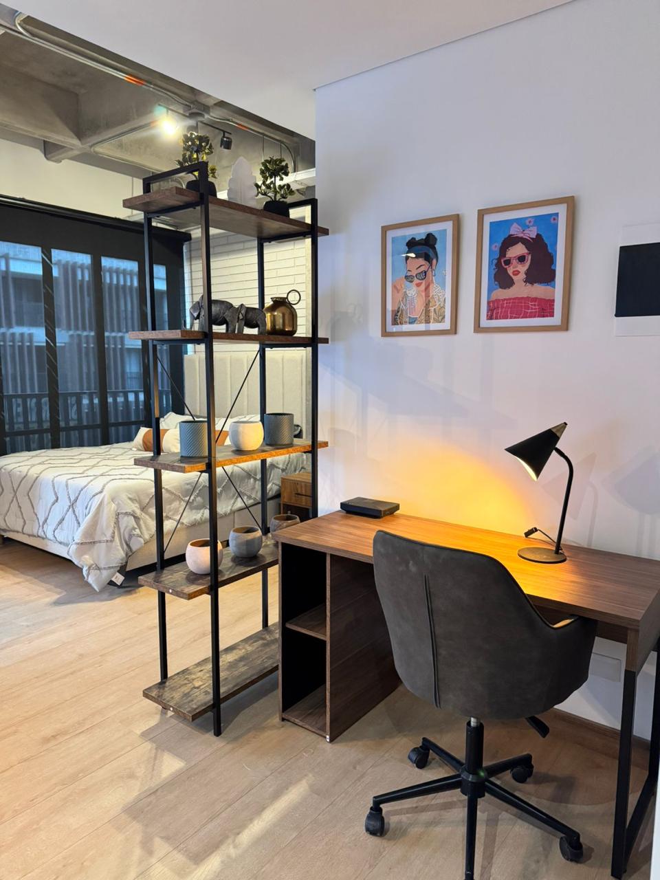 Apartaestudio amoblado para arriendo en Ciudad del Río El Poblado