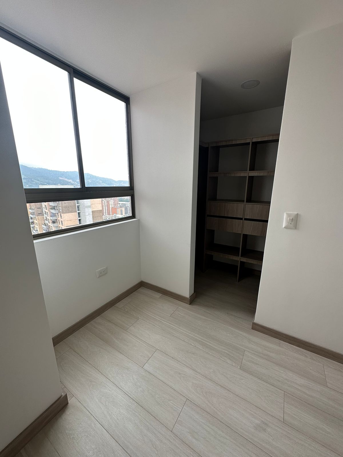 VENDO APARTAMENTO EN SABANETA, ANTIOQUIA