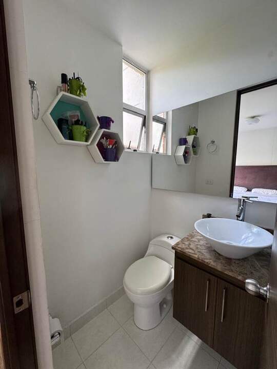 VENDO APARTAMENTO, ESMERALDAL ENVIGADO