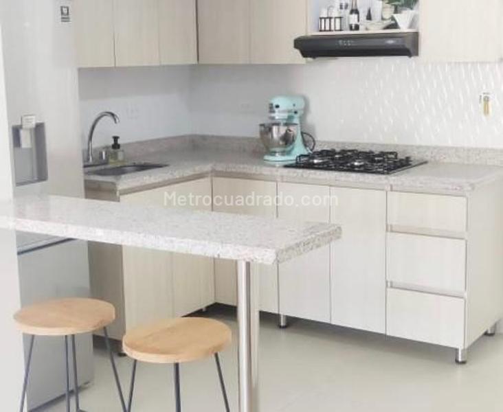 Apartamento en venta Sabaneta sector calle larga zona totalmente plana