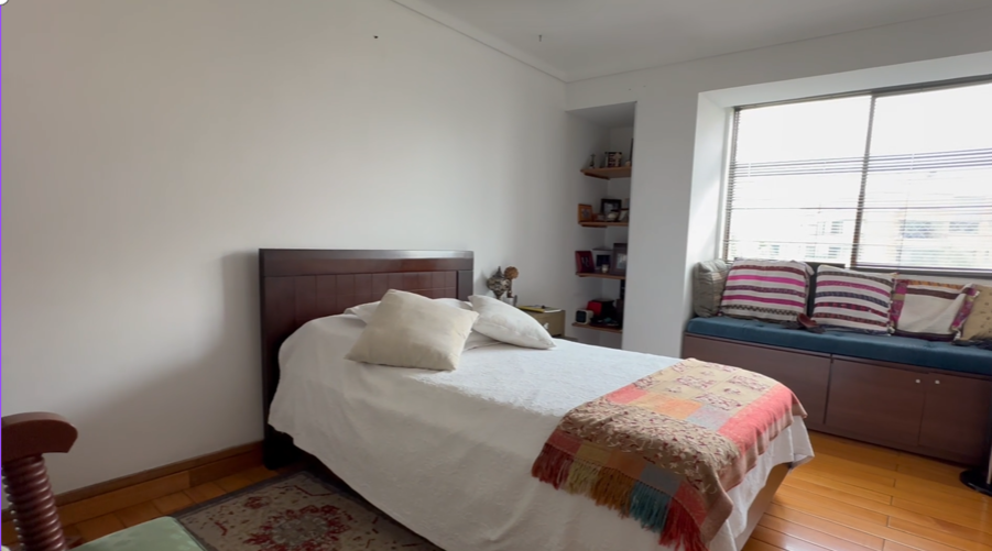 Apartamento en venta Medellín poblado sector la tomatera