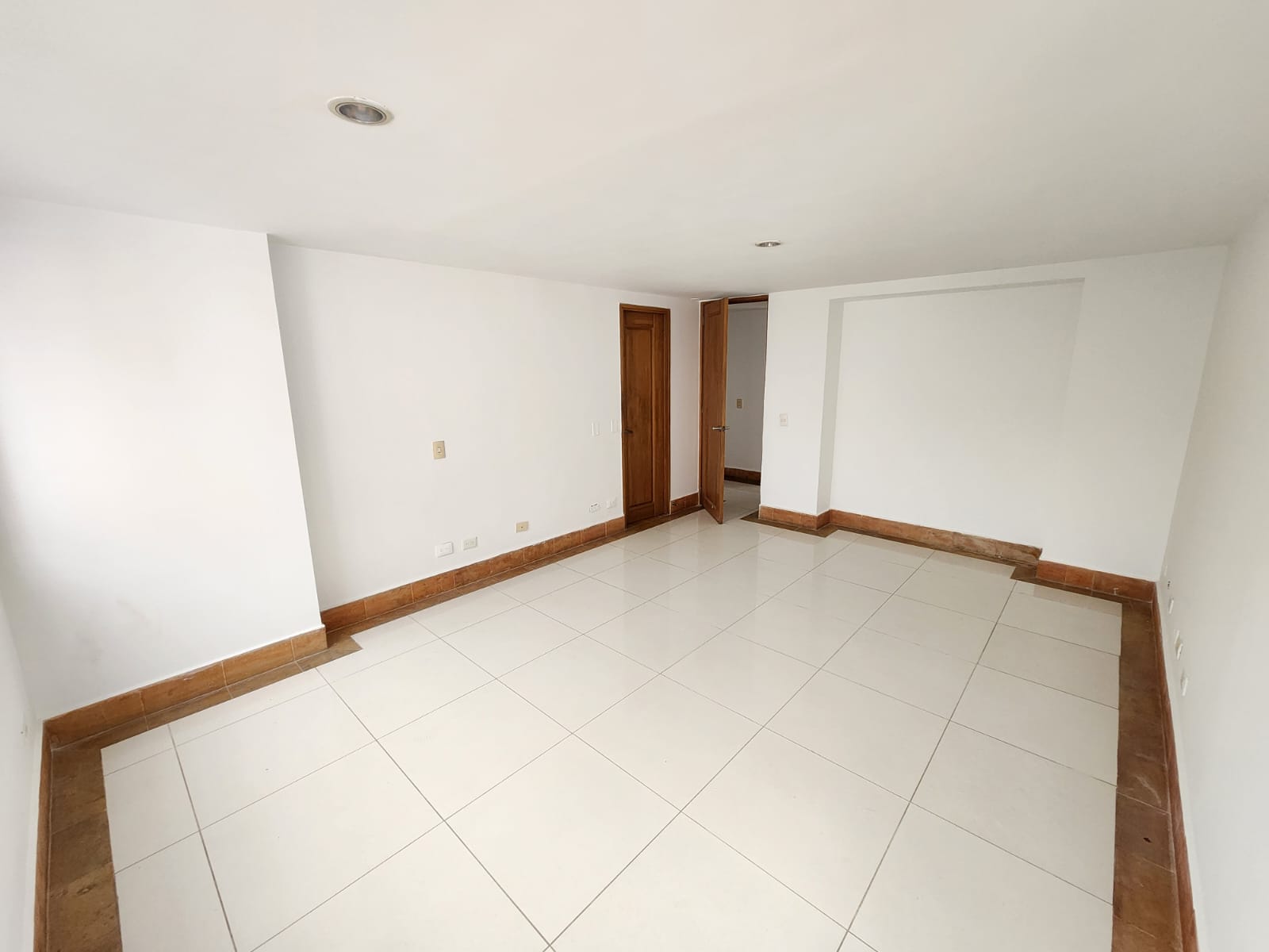 Apartamento en venta en sabaneta aves maria
