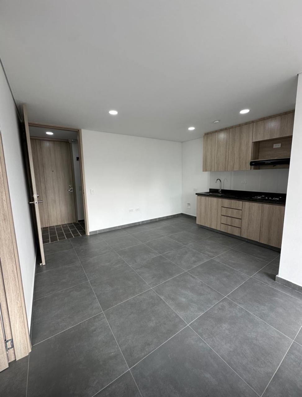 Apartaestudio en venta en sabaneta sector la doctora