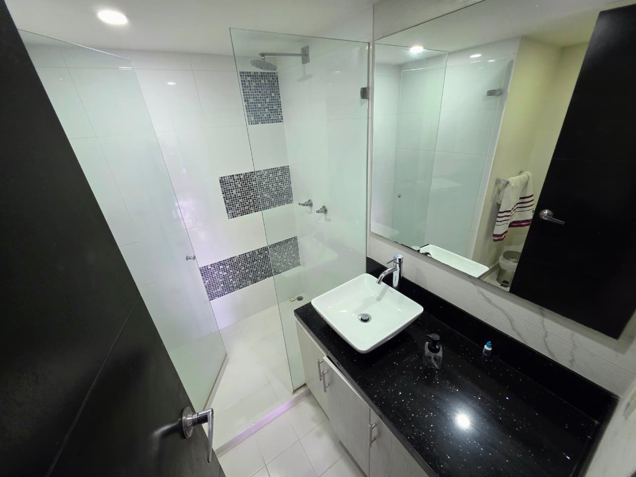 Apartamento en venta en los bernal