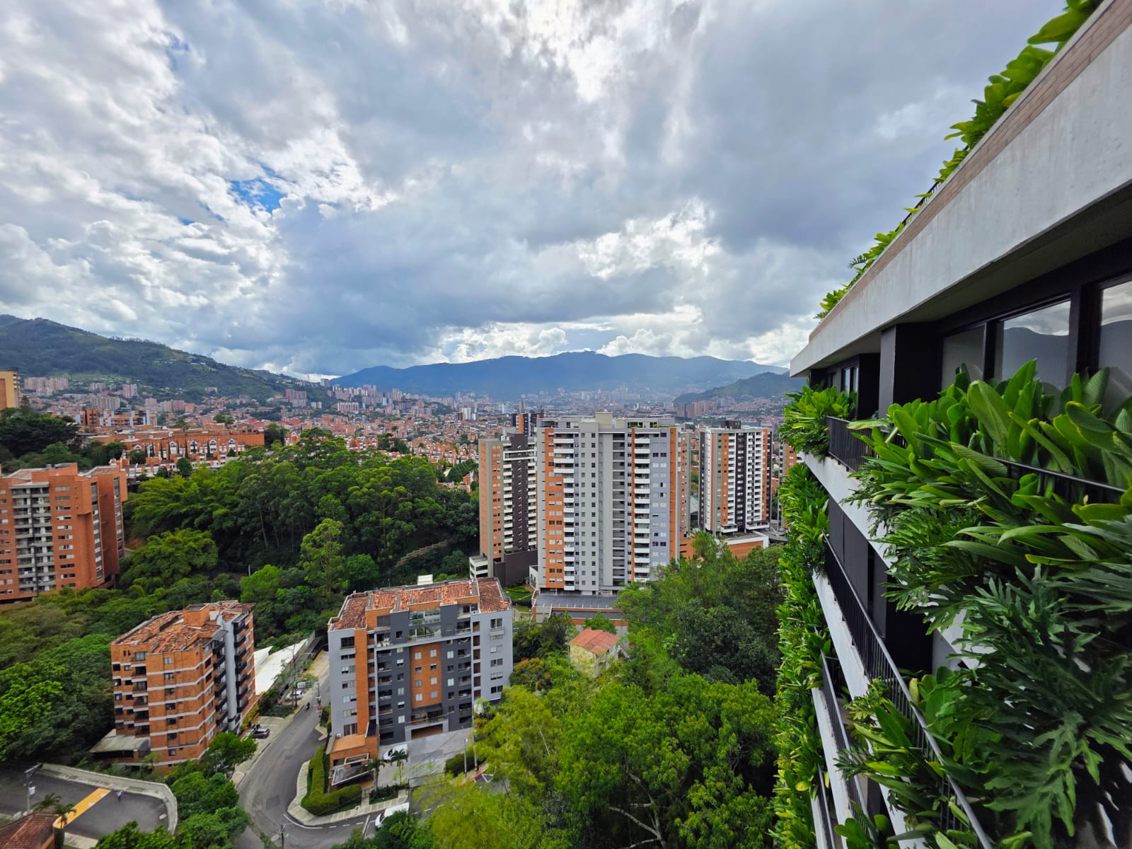 Apartamento en venta en el esmeraldal envigado