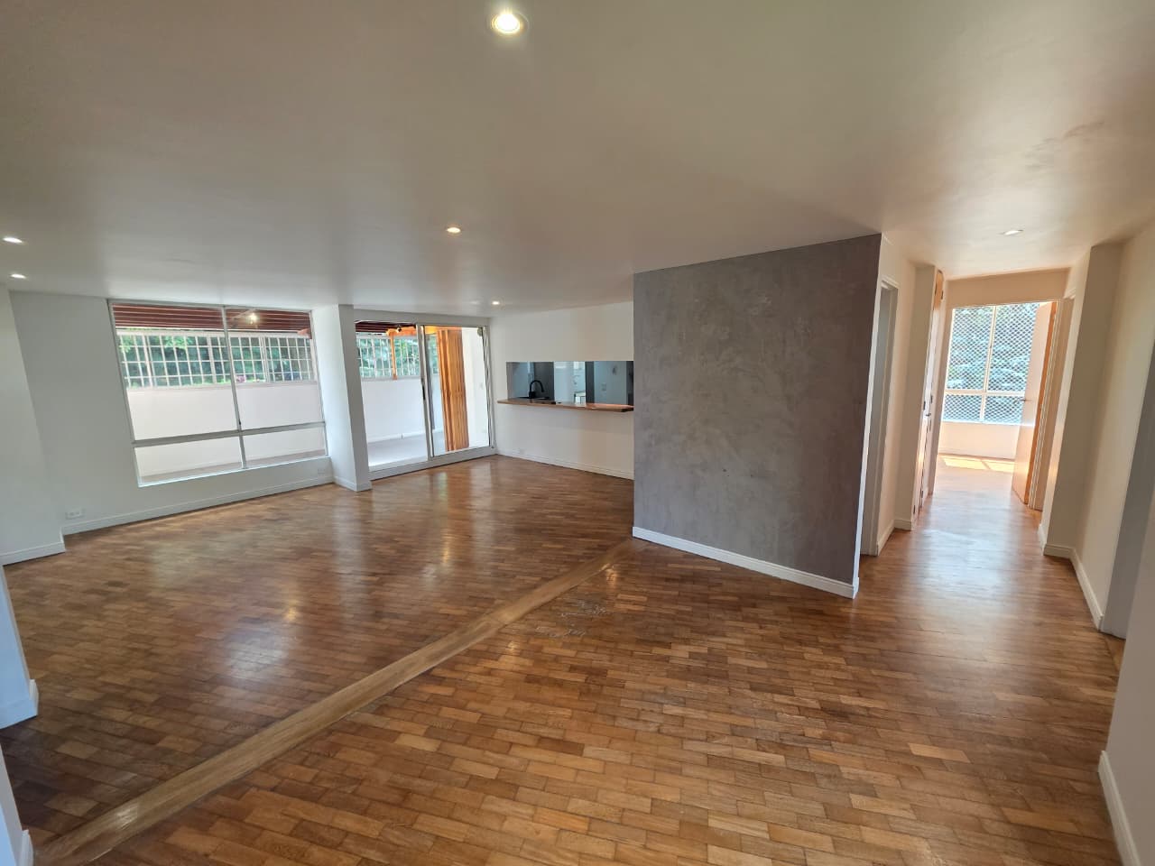 Apartamento en venta los balsos