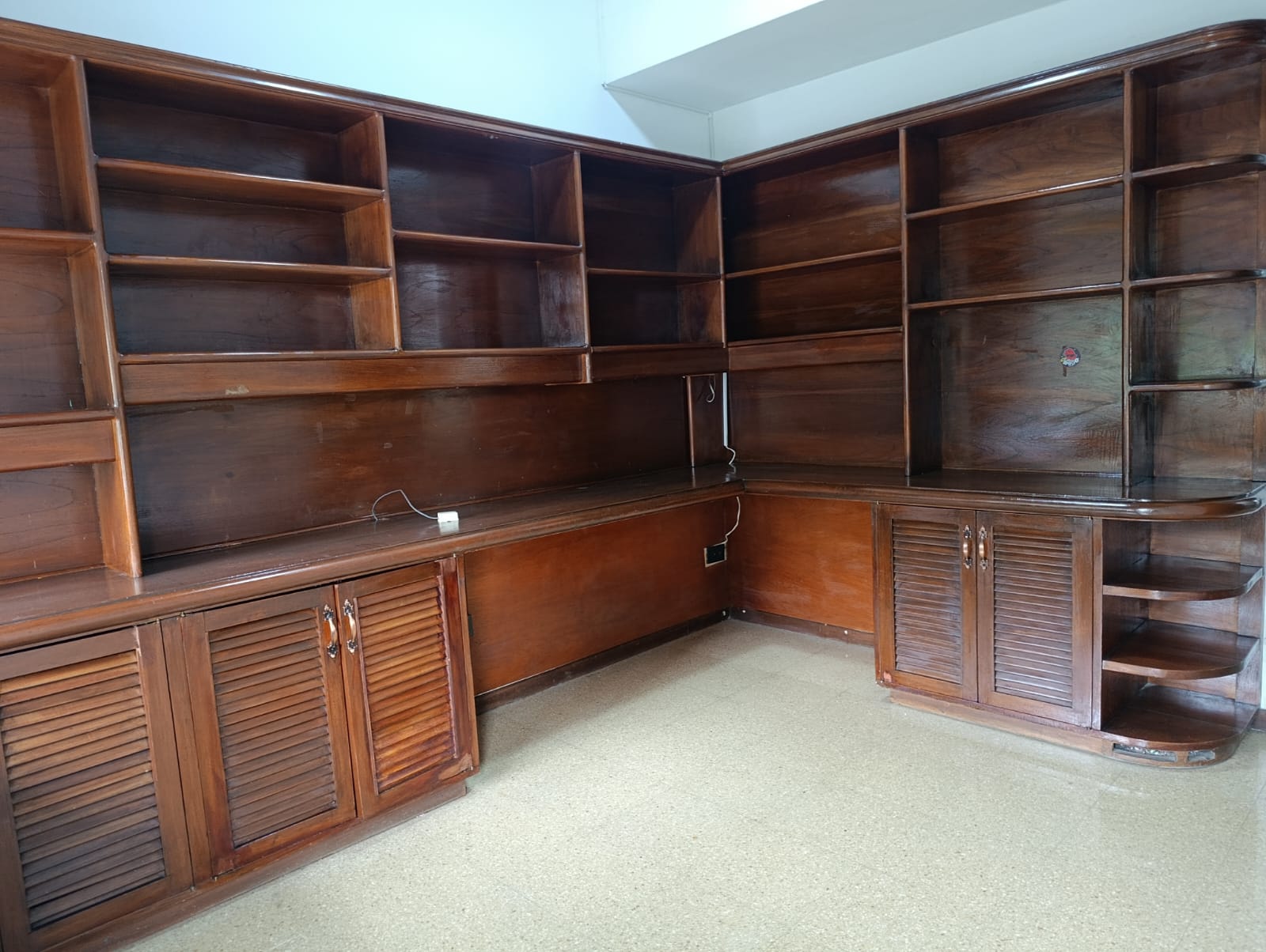 Casa para Arriendo  en Loma de los Bernal Medellín