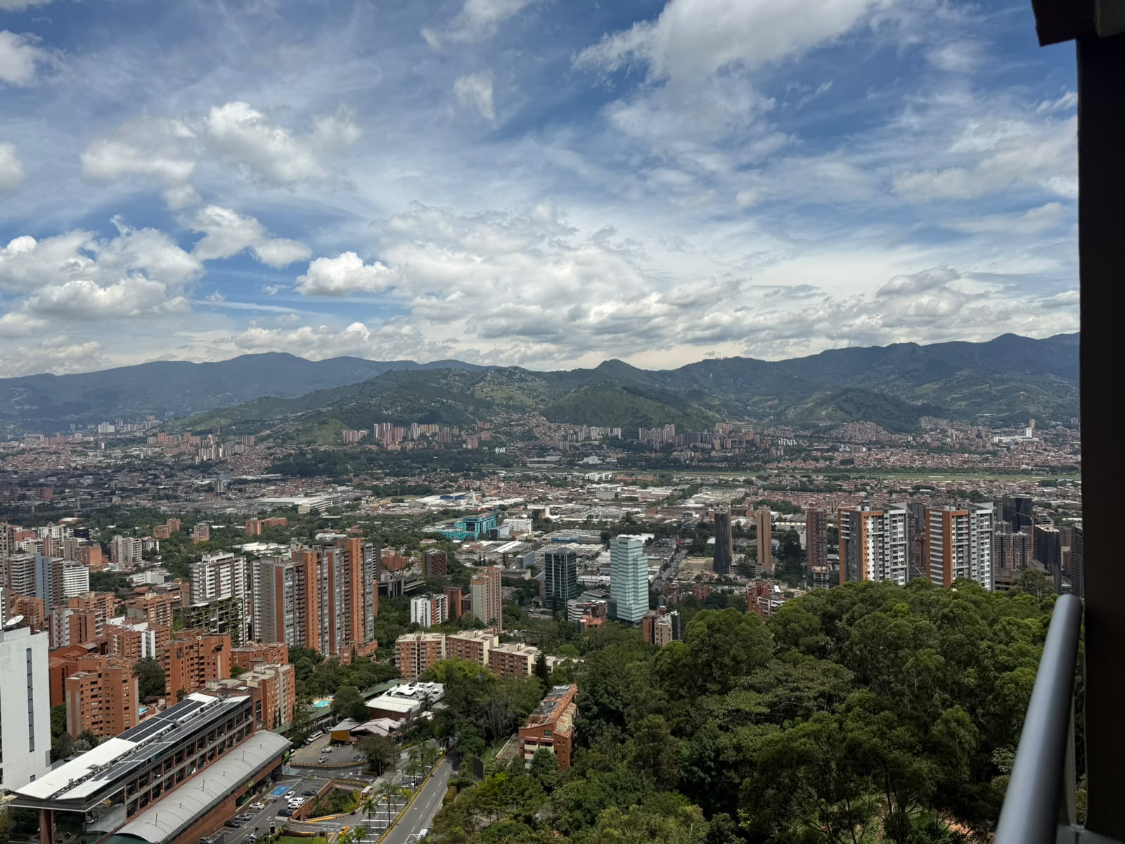 Apartamento para arriendo en Las Palmas Medellín