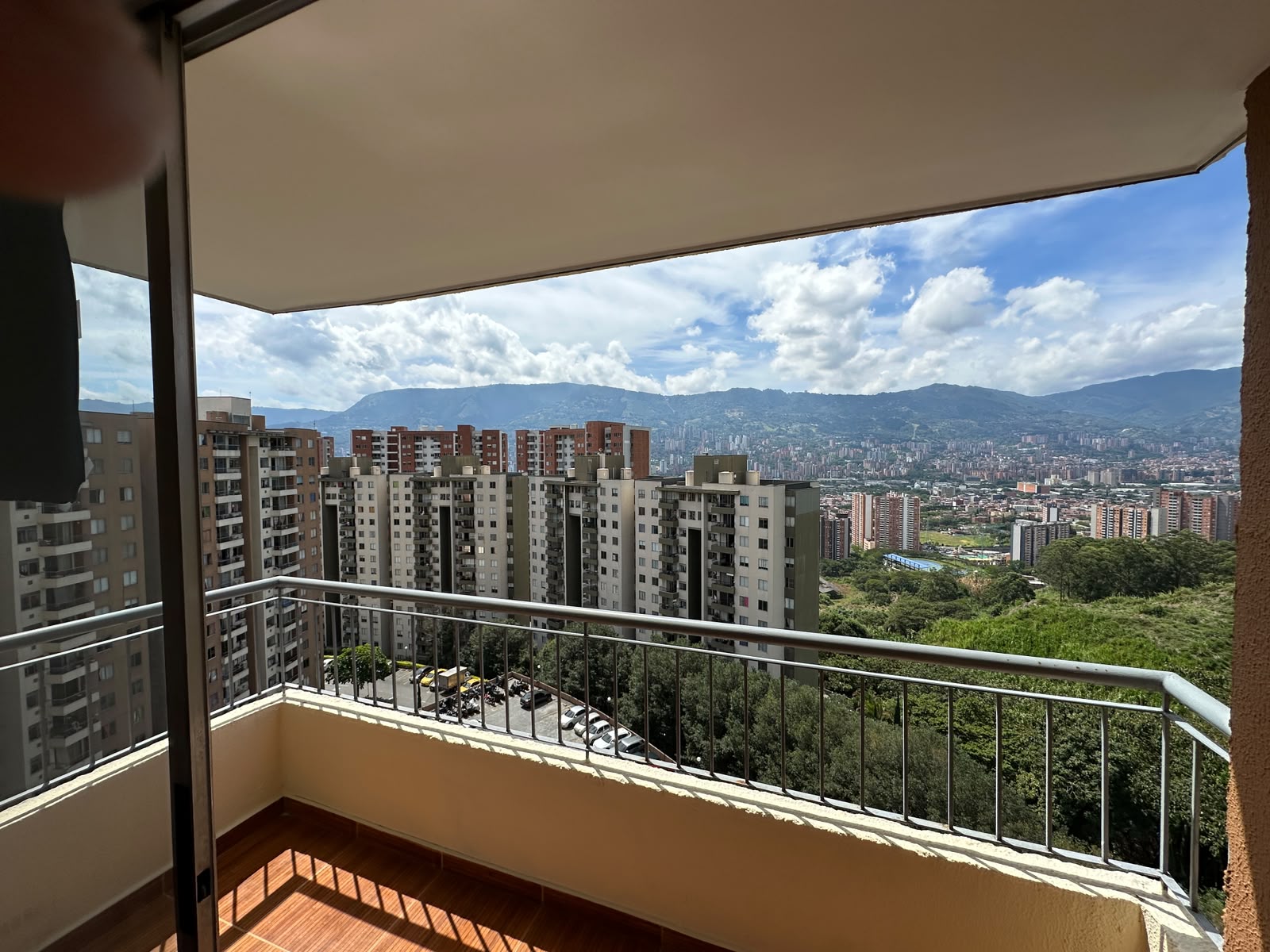 Apartamento en venta Rodeo Alto Medellín