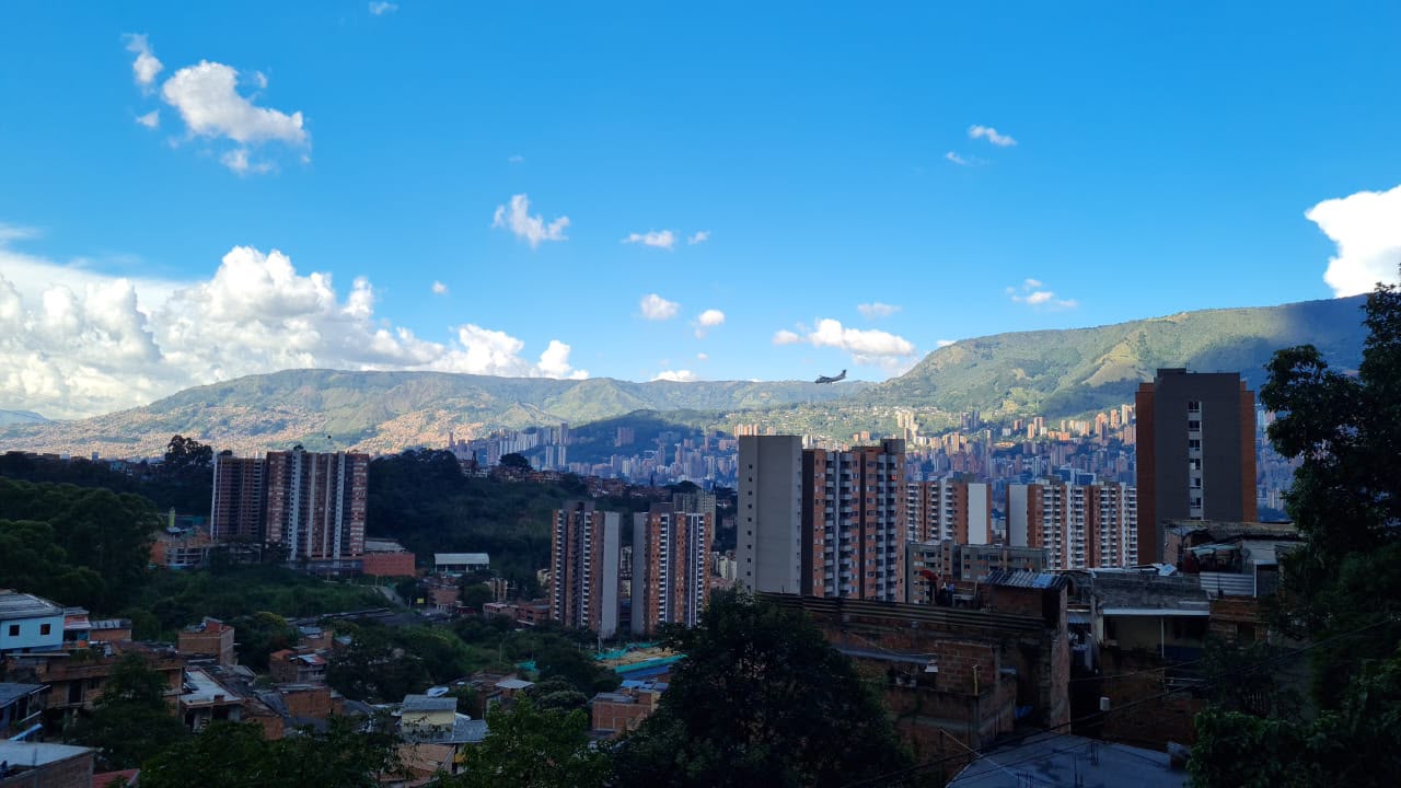 Apartamento en venta las villas  Itagüí