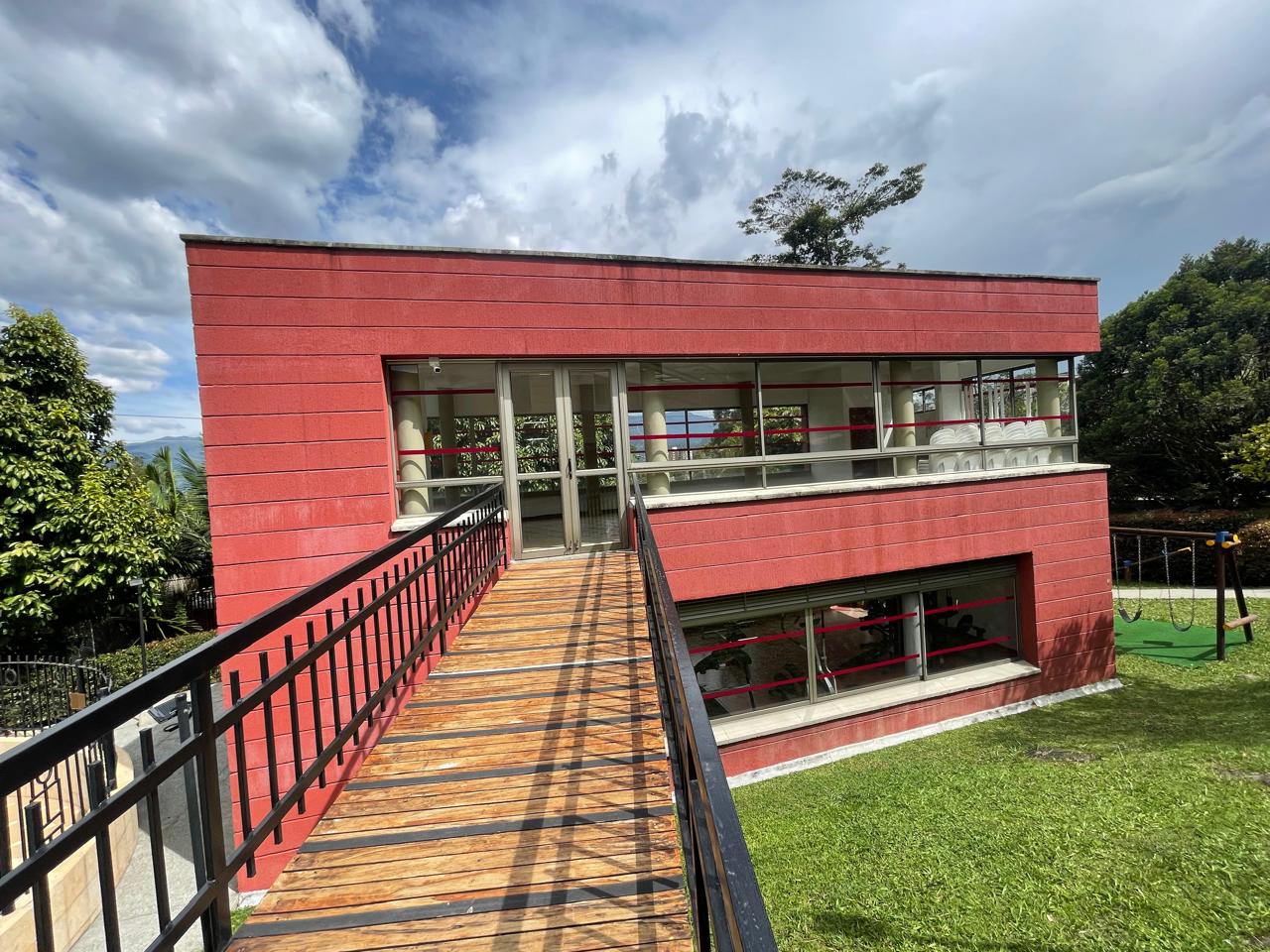 Casa para la venta en La Estrella