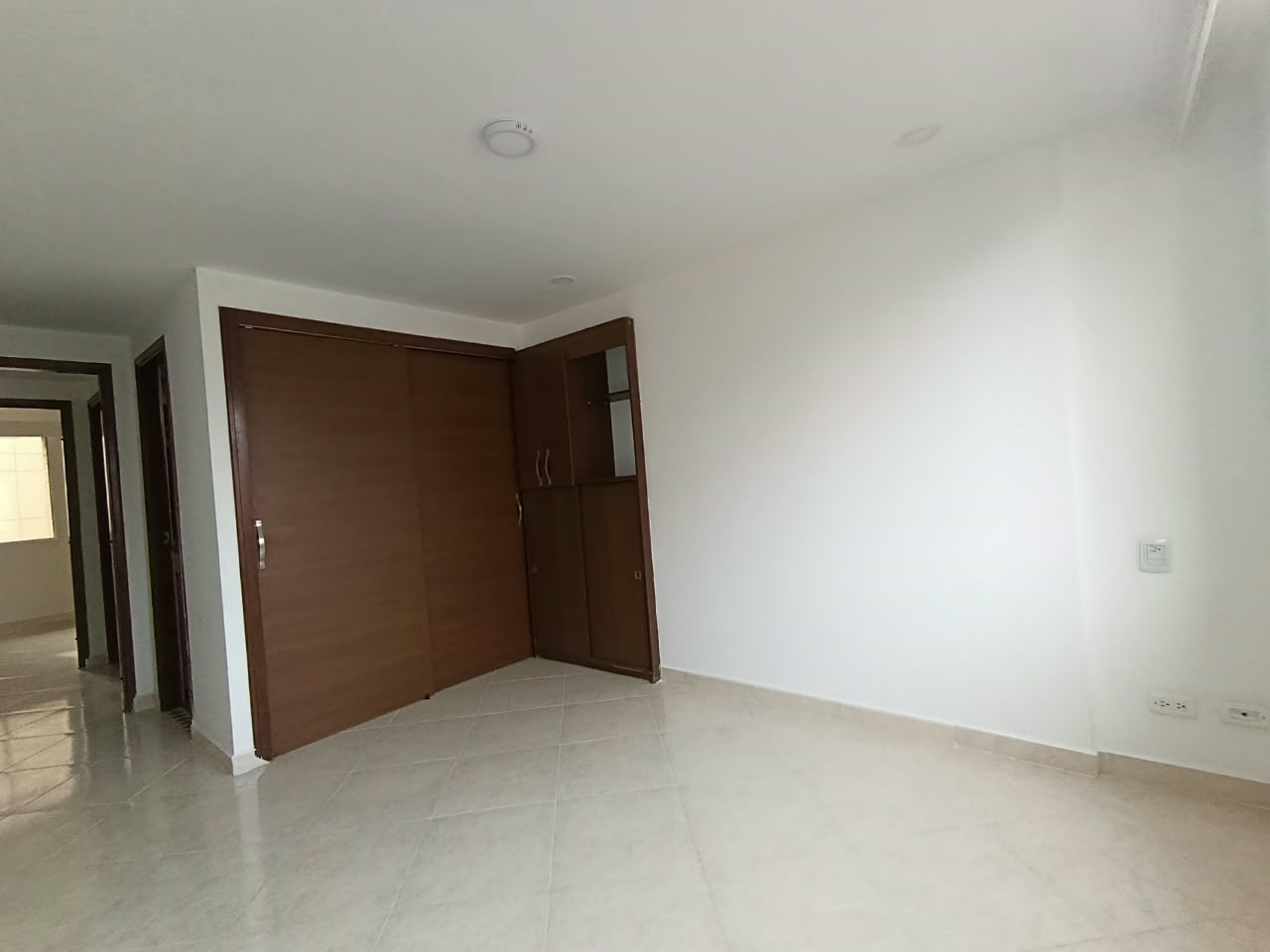 Apartamento en arriendo en Loma de los Bernal Medellín