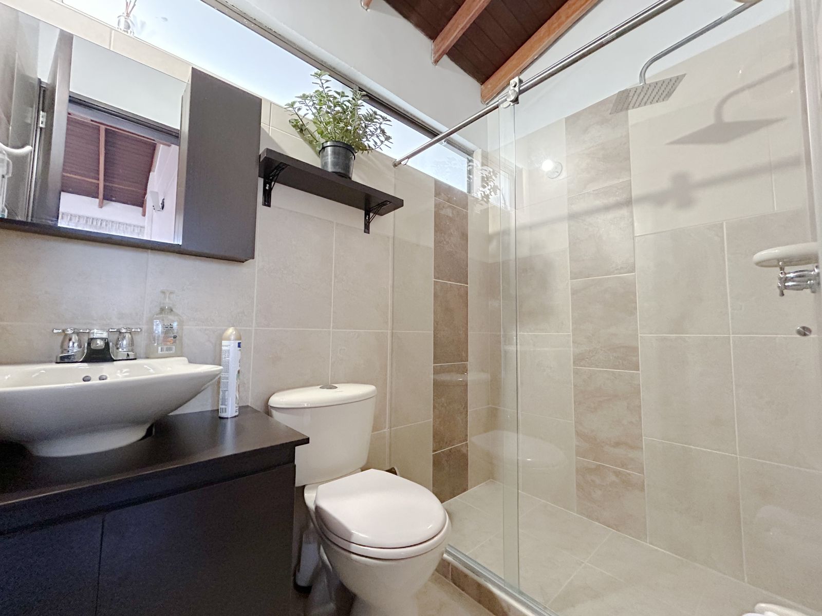 VENTA DE CASA SABANETA ANTIOQUIA.