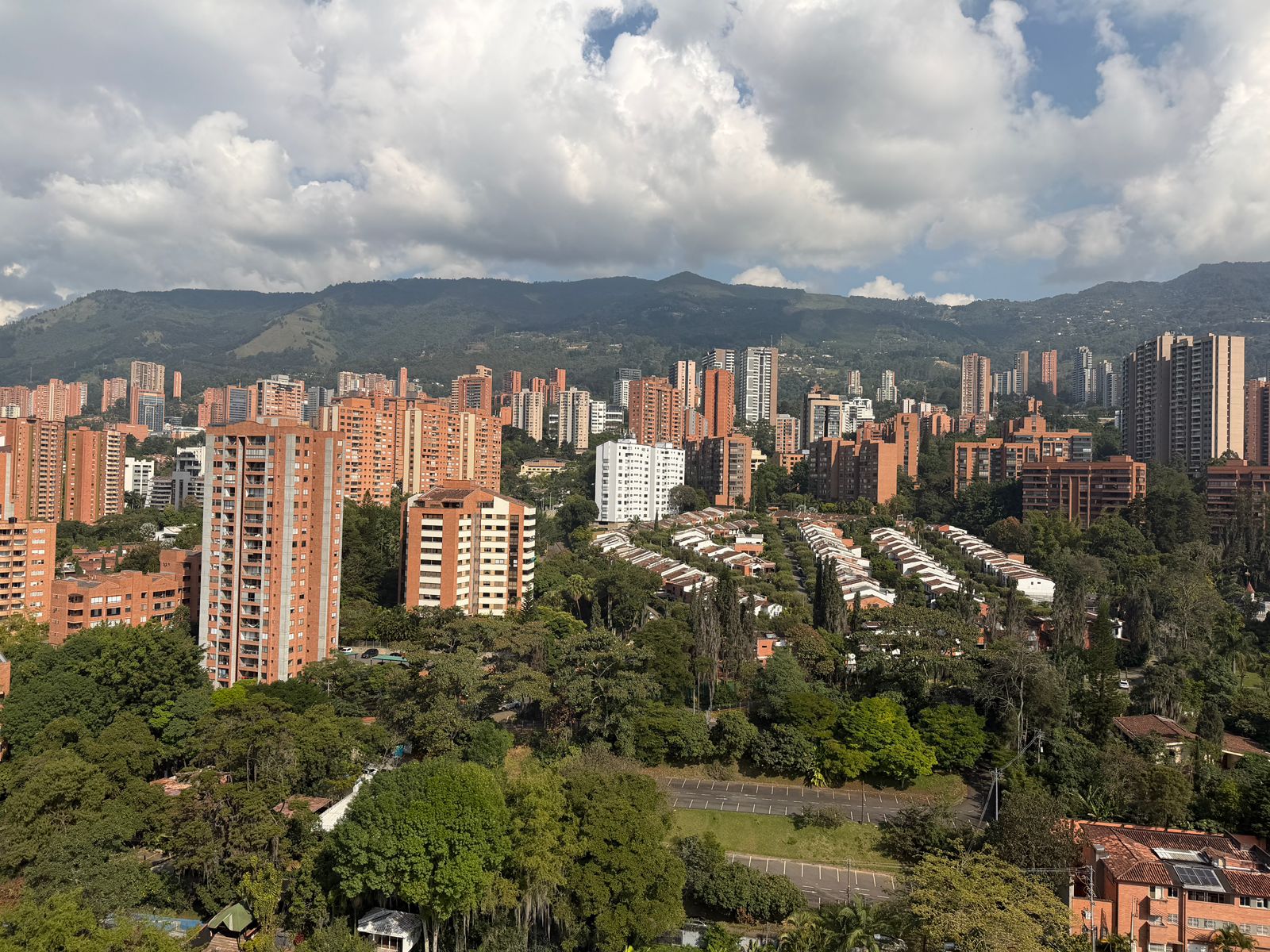 Apartamento en venta Medellin Poblado los Balsos