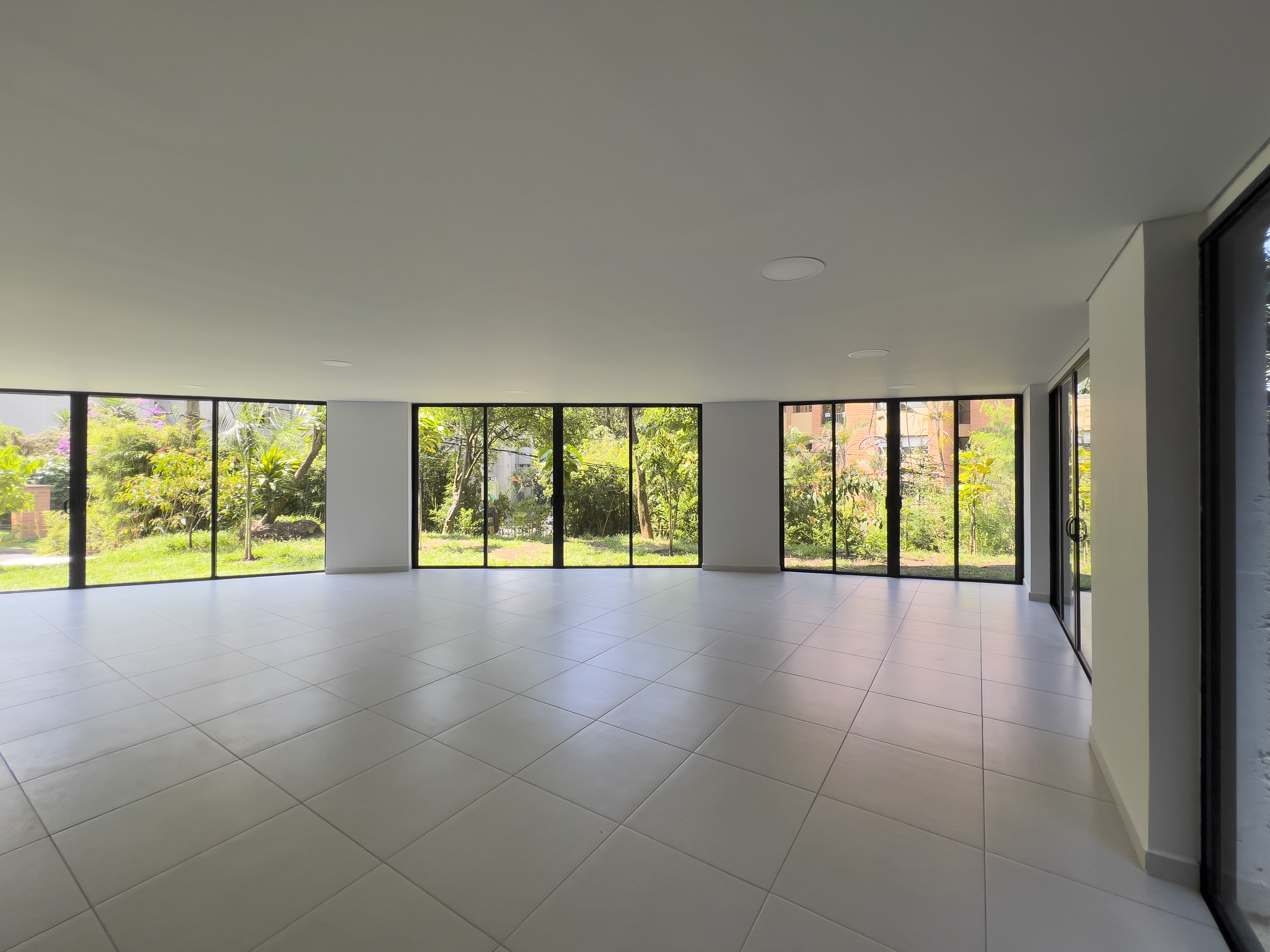 Apartamento en venta en el poblado Medellín cerca del Tesoro