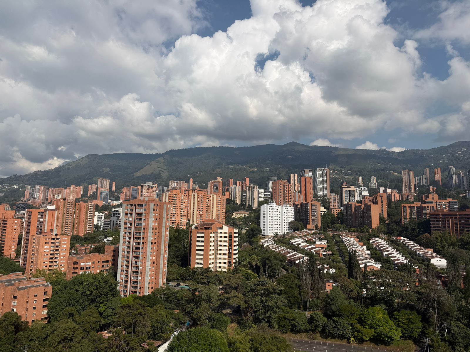Apartamento en venta Medellin Poblado los Balsos