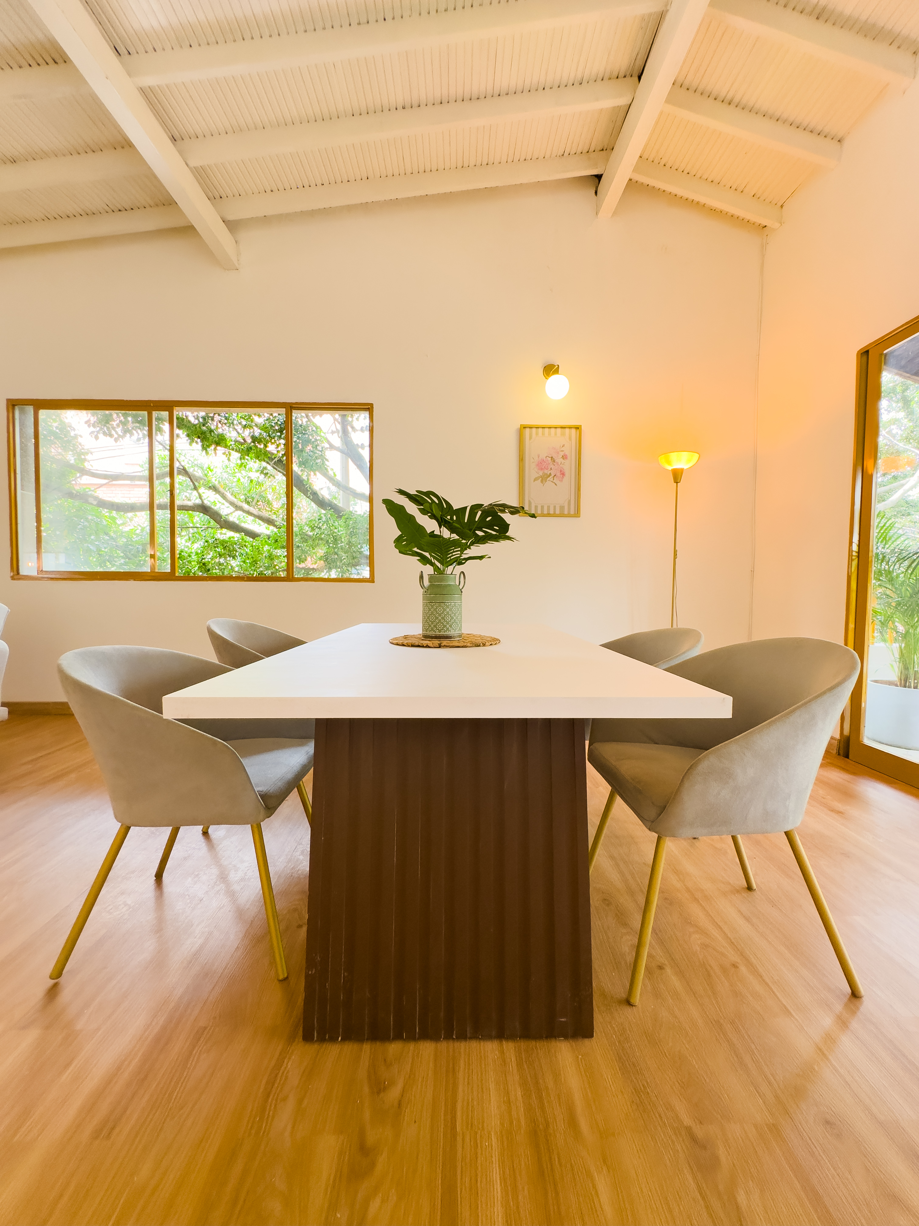 Casa en venta - comercial o residencial en Santa Lucia - Medellin