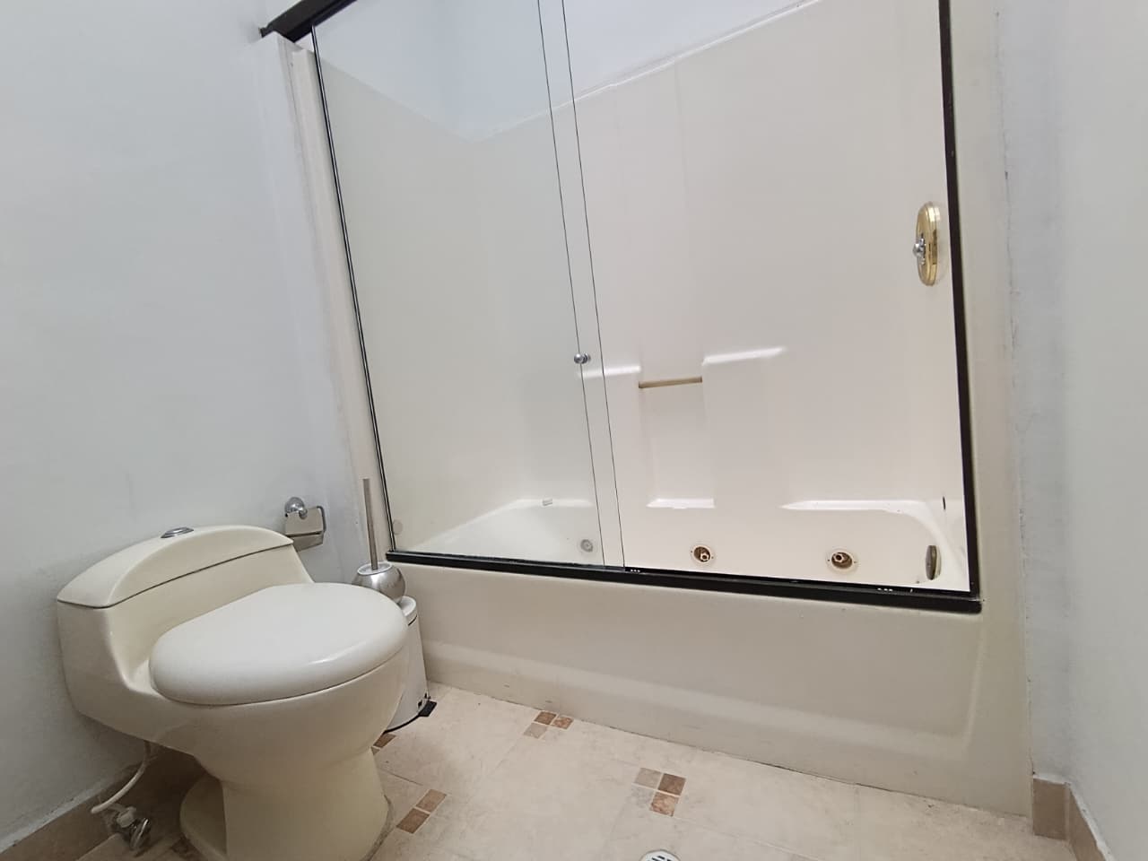 Casa para arriendo en Belén Rincón